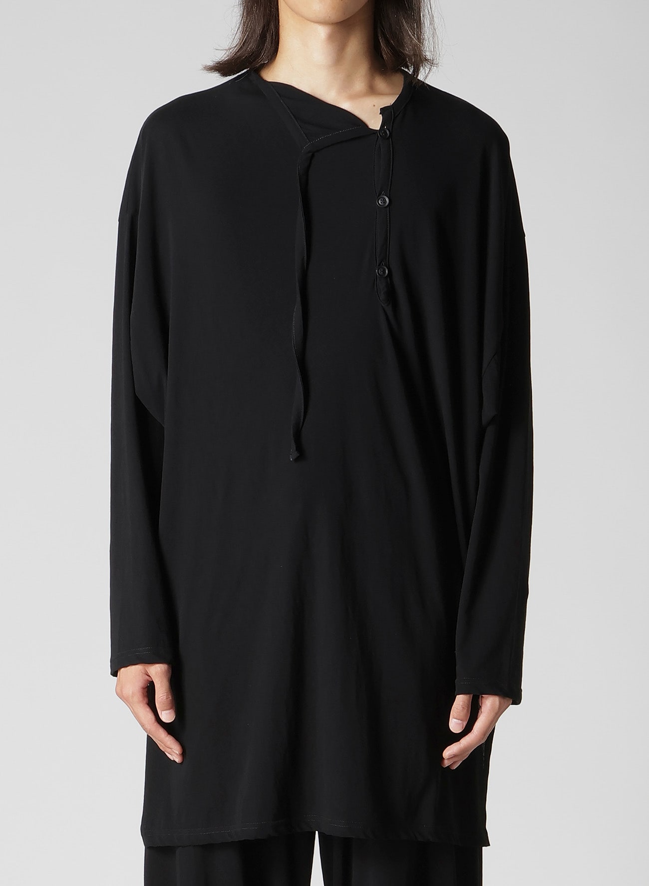 40/- HIGH TWISTED JERSEY DESIGN NECK LINE GUSSET SLV T