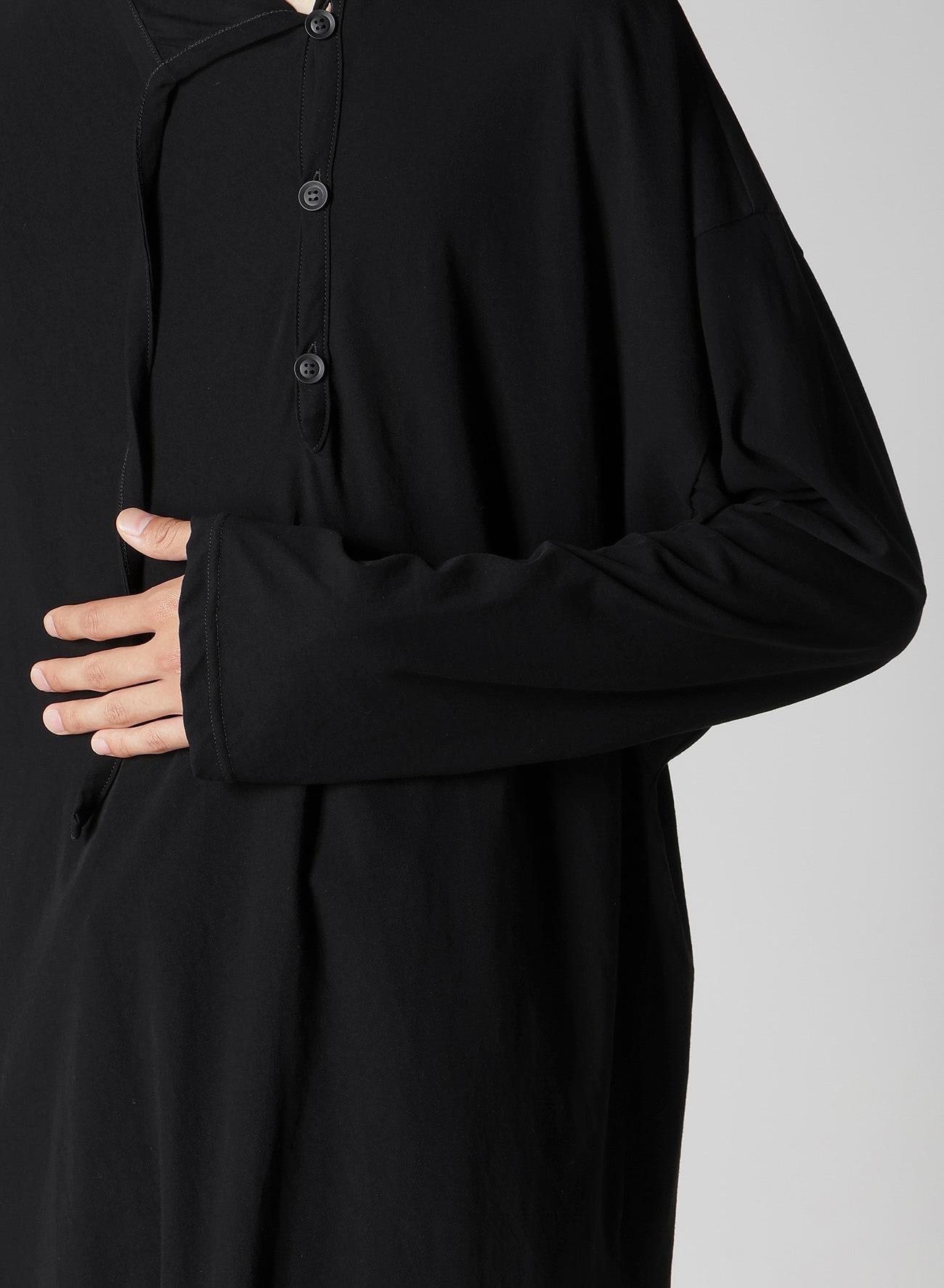 40/- HIGH TWISTED JERSEY DESIGN NECK LINE GUSSET SLV T