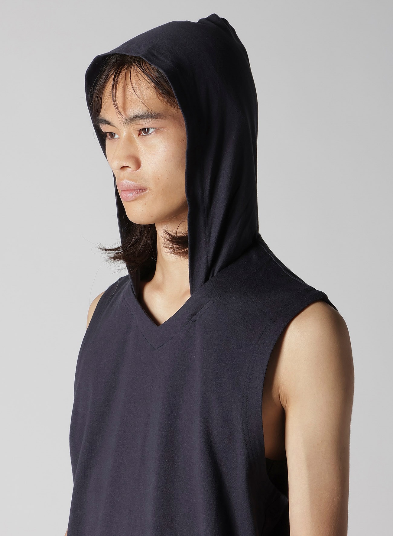 40/2 COMBED PLAIN STITCH HOODED VEST