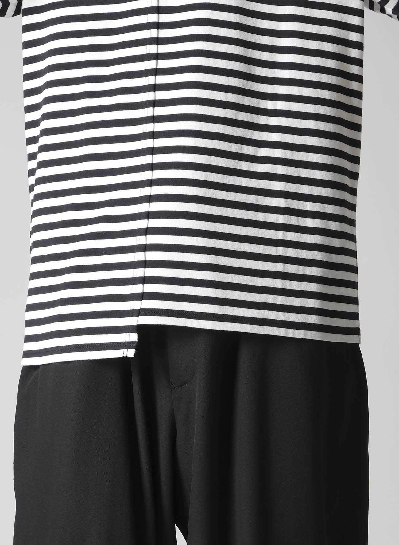 40/2 BORDER PLAIN STITCH PANELED SHORT SLV T