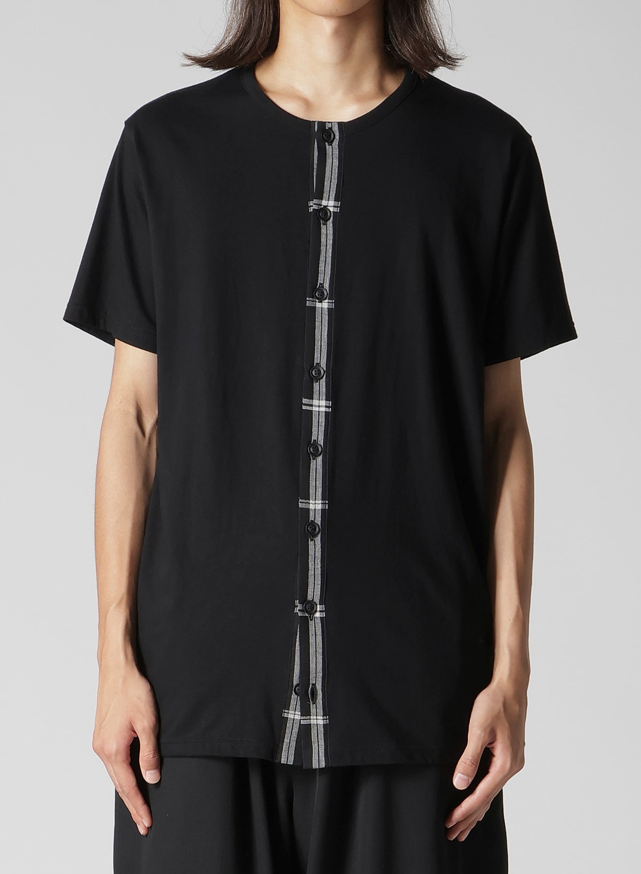 30/- COMBED PLAIN STITCH FRONT BUTTON SHORT SLV T