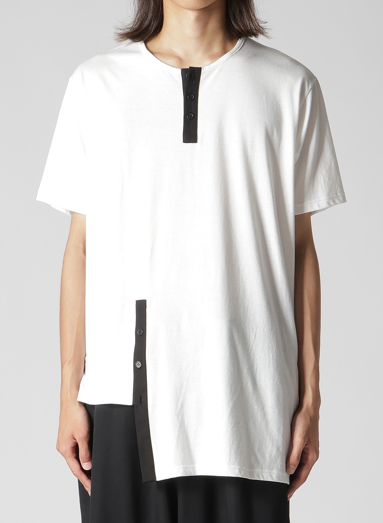 30/- COMBED PLAIN STITCH ASM HENLEY NECK T