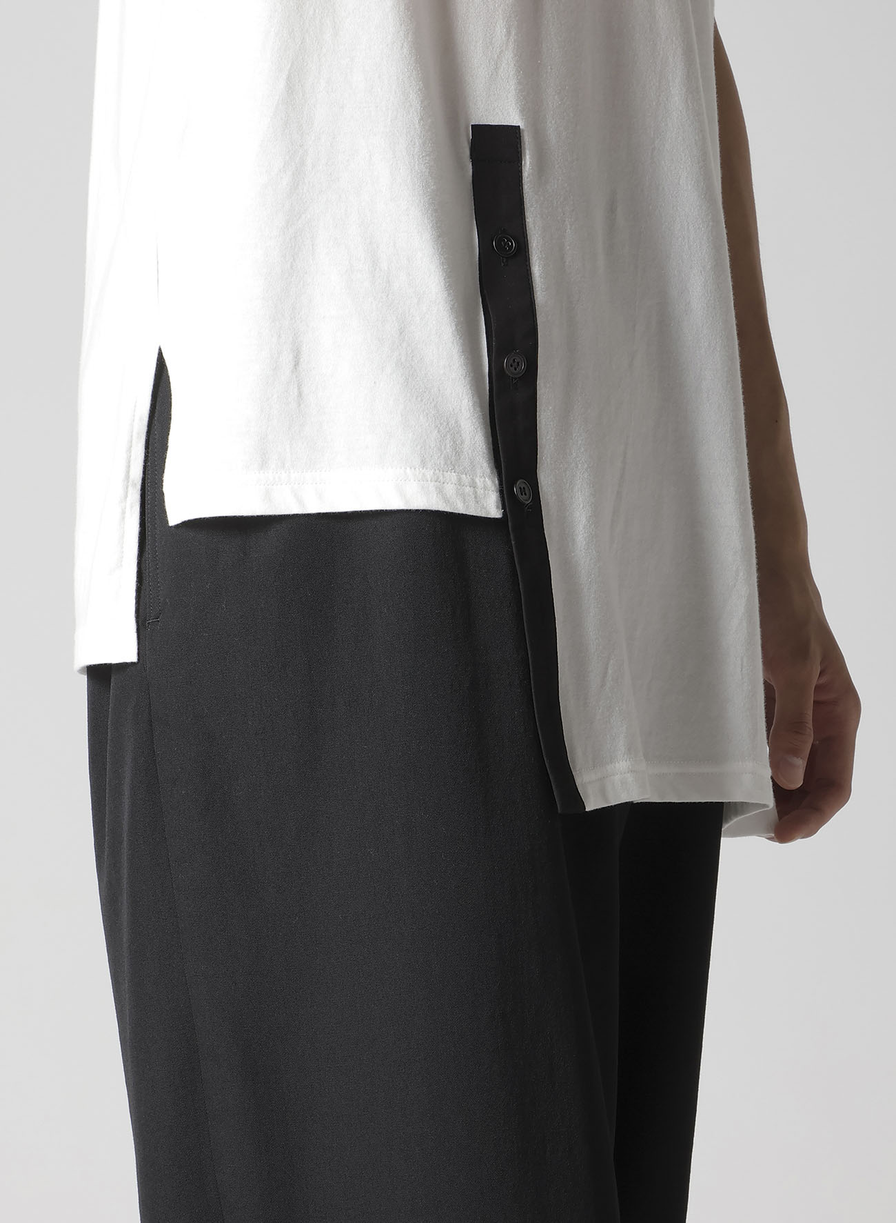 30/- COMBED PLAIN STITCH ASM HENLEY NECK T