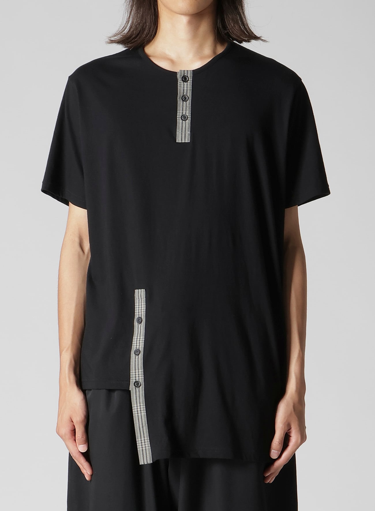 30/- COMBED PLAIN STITCH ASM HENLEY NECK T