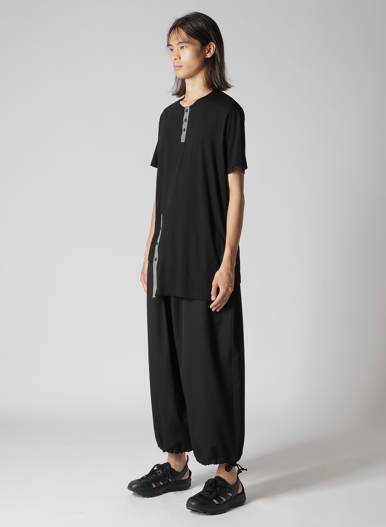 30/- COMBED PLAIN STITCH ASM HENLEY NECK T