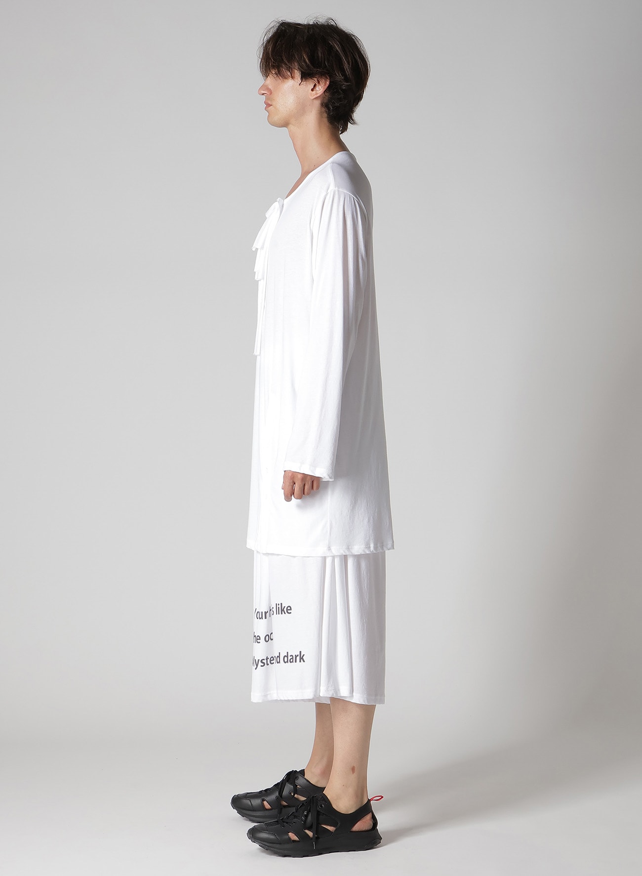 SUPER HIGH TWISTED JERSEY BUTTON DETAIL LONG SLV