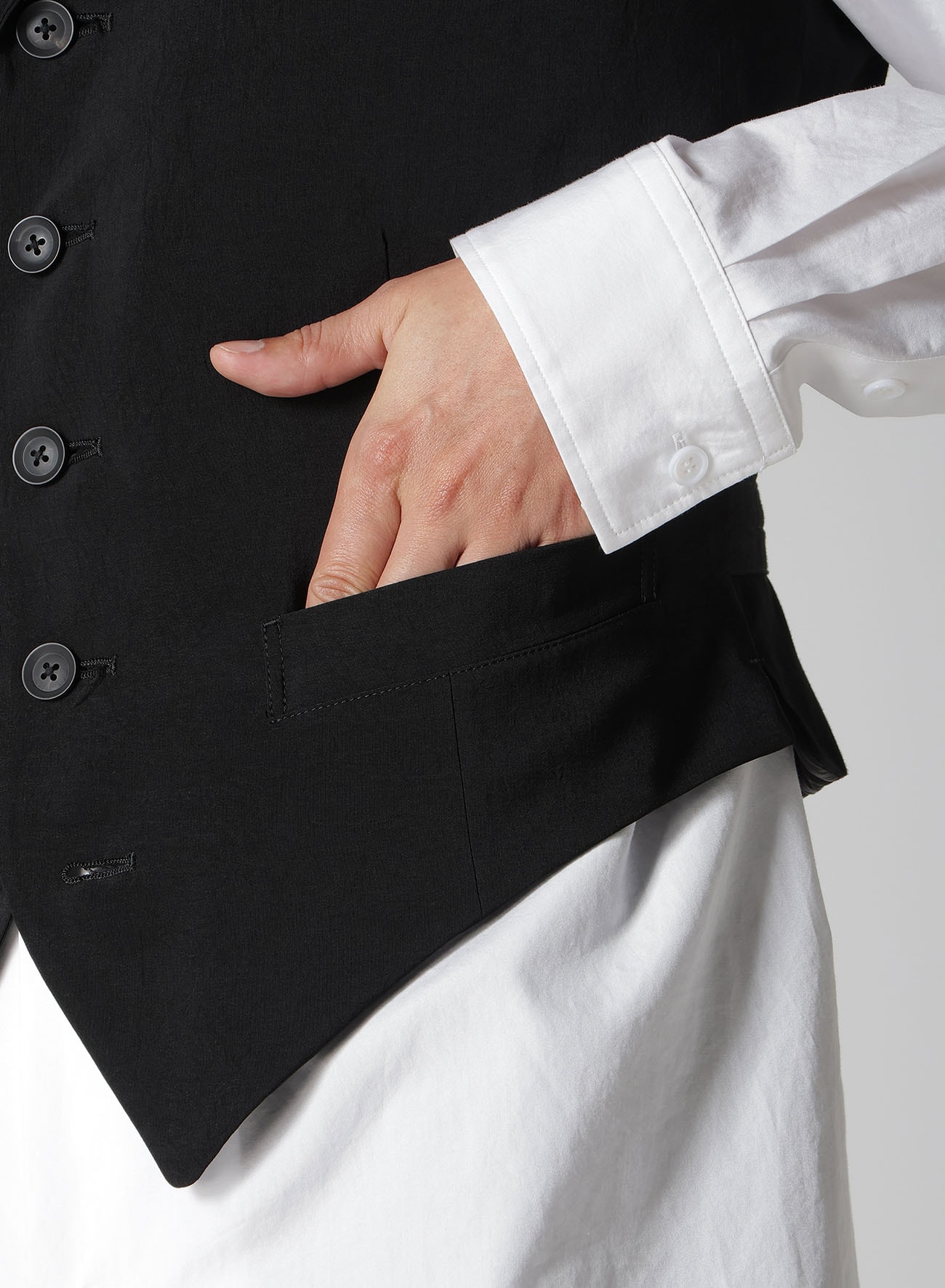 TA TUXEDO 5BUTTONS VEST