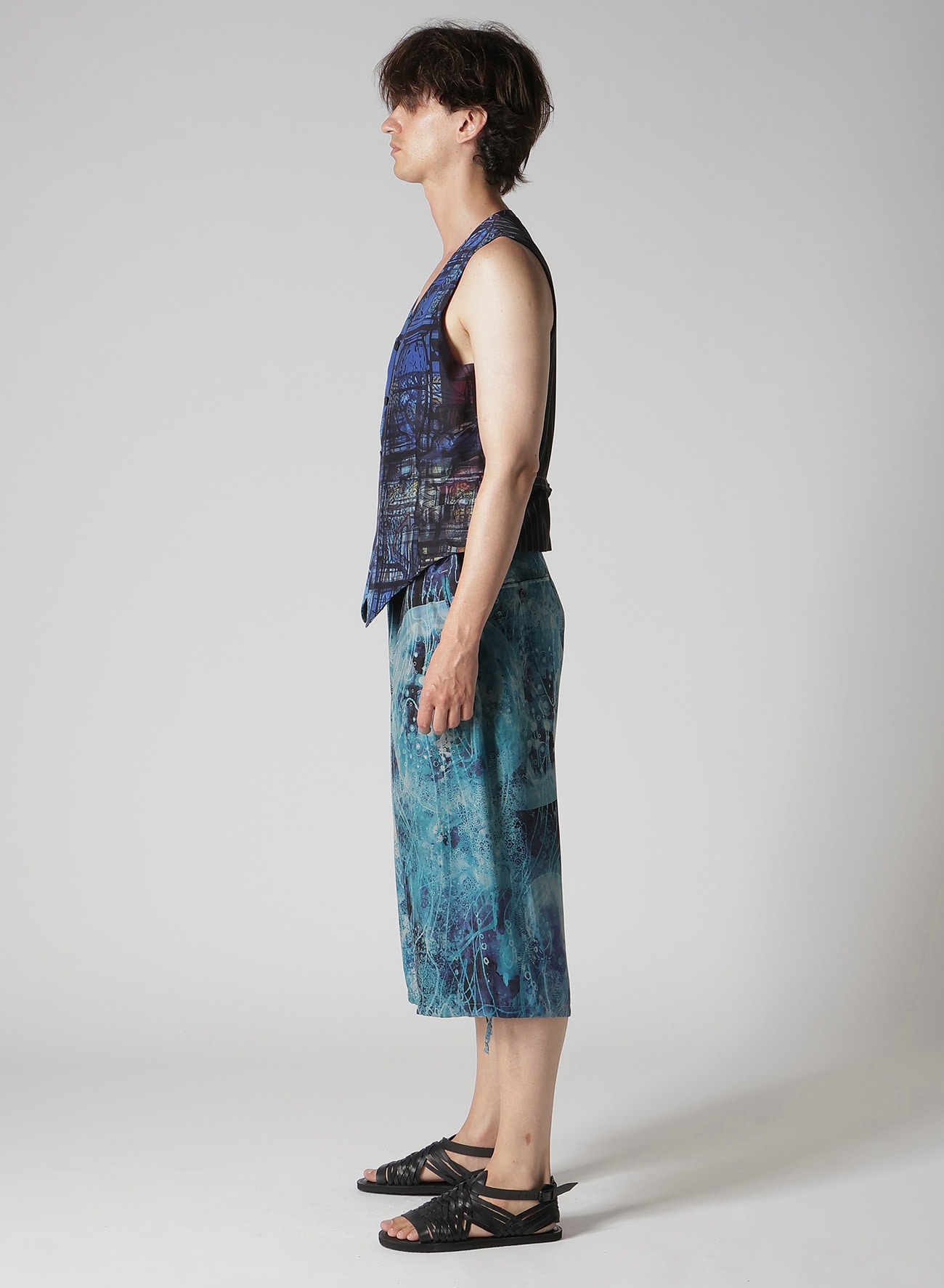 SEA MOTIF 5 BUTTONS VEST