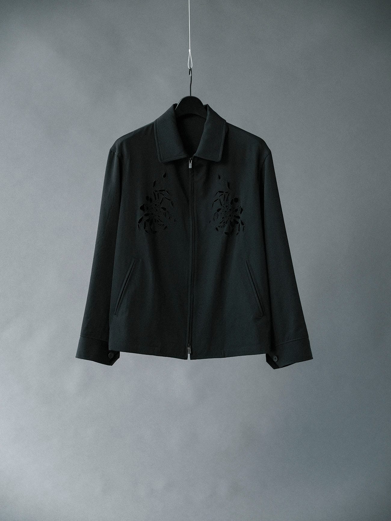 WOOL GABARDINE CUTWORK EMBROIDERY ZIPPER BLOUSON