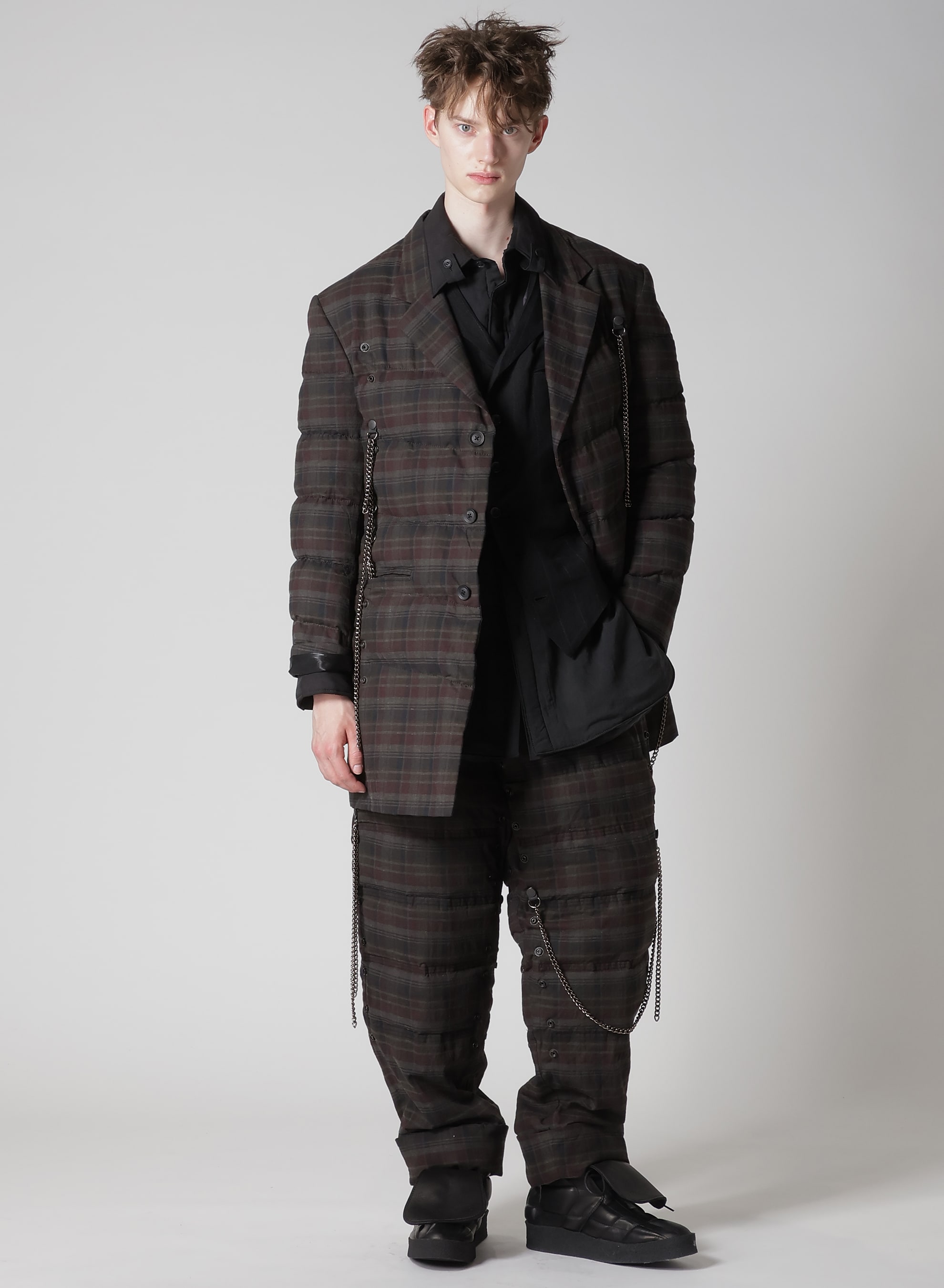 CELLULOSE OZON 2FRONT TAB DETAIL PADDED BLOUSE