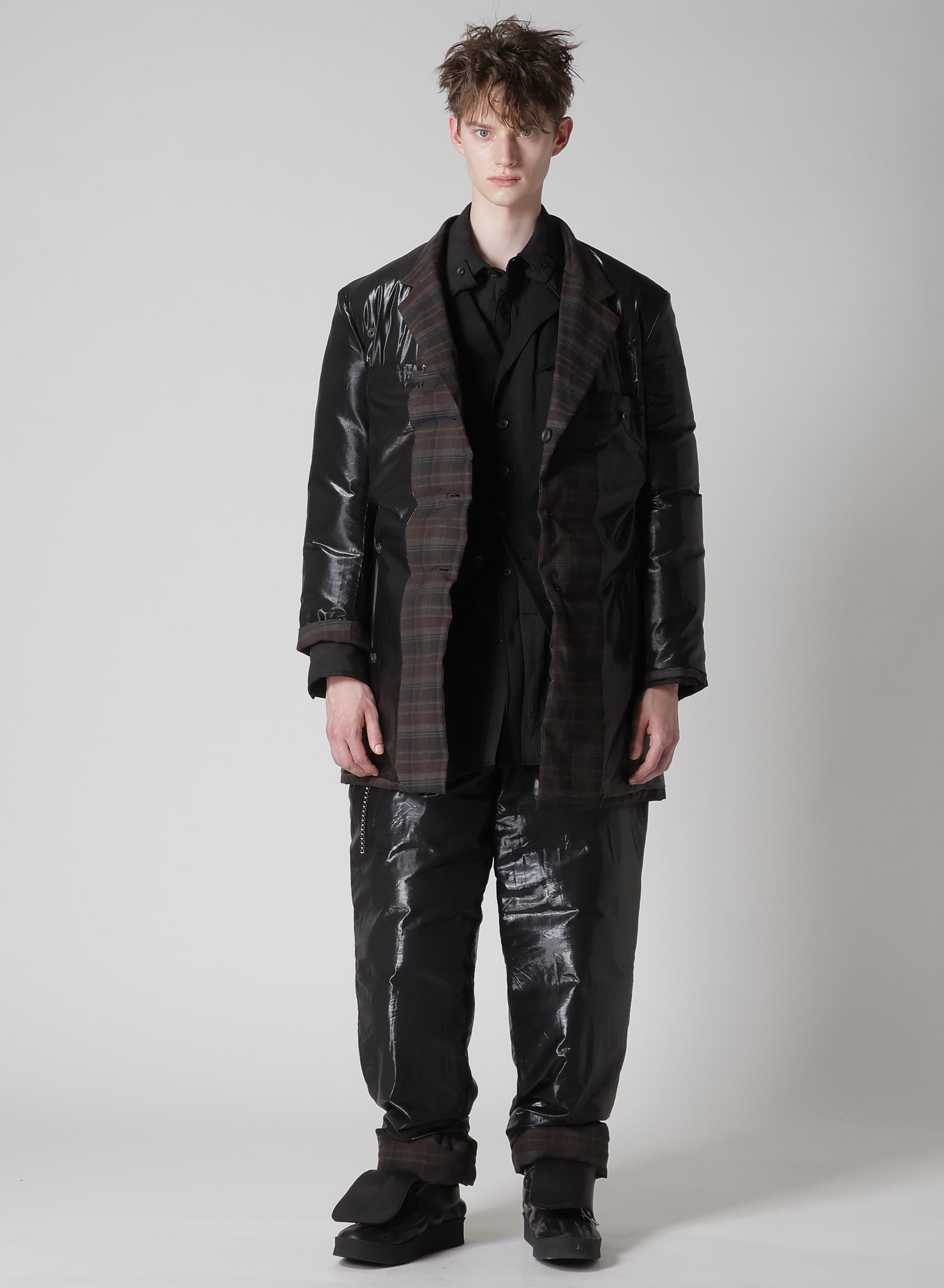 CELLULOSE OZON 2FRONT TAB DETAIL PADDED BLOUSE