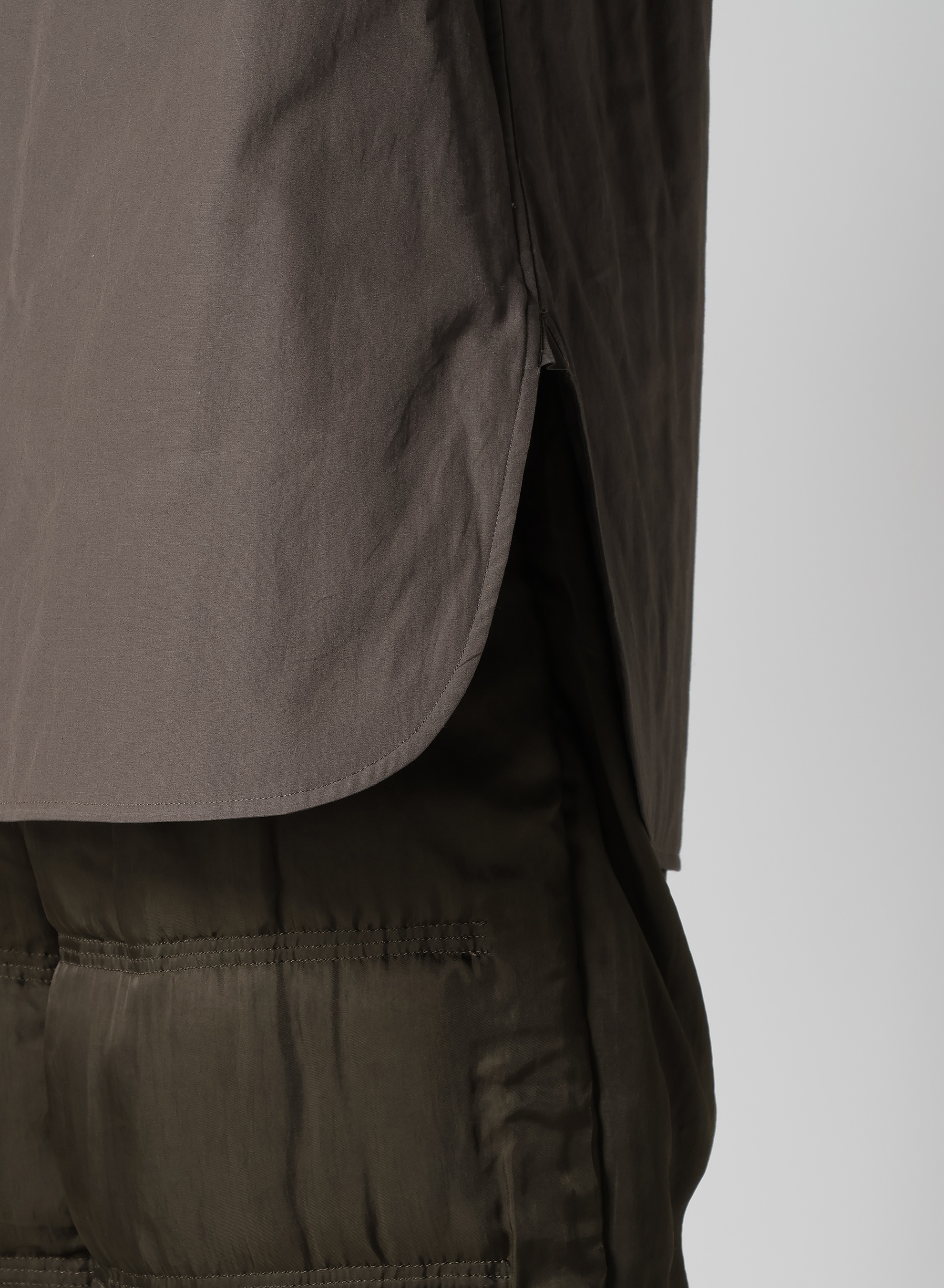 GRAY BROAD STOLE DETAIL PADDED BLOUSE