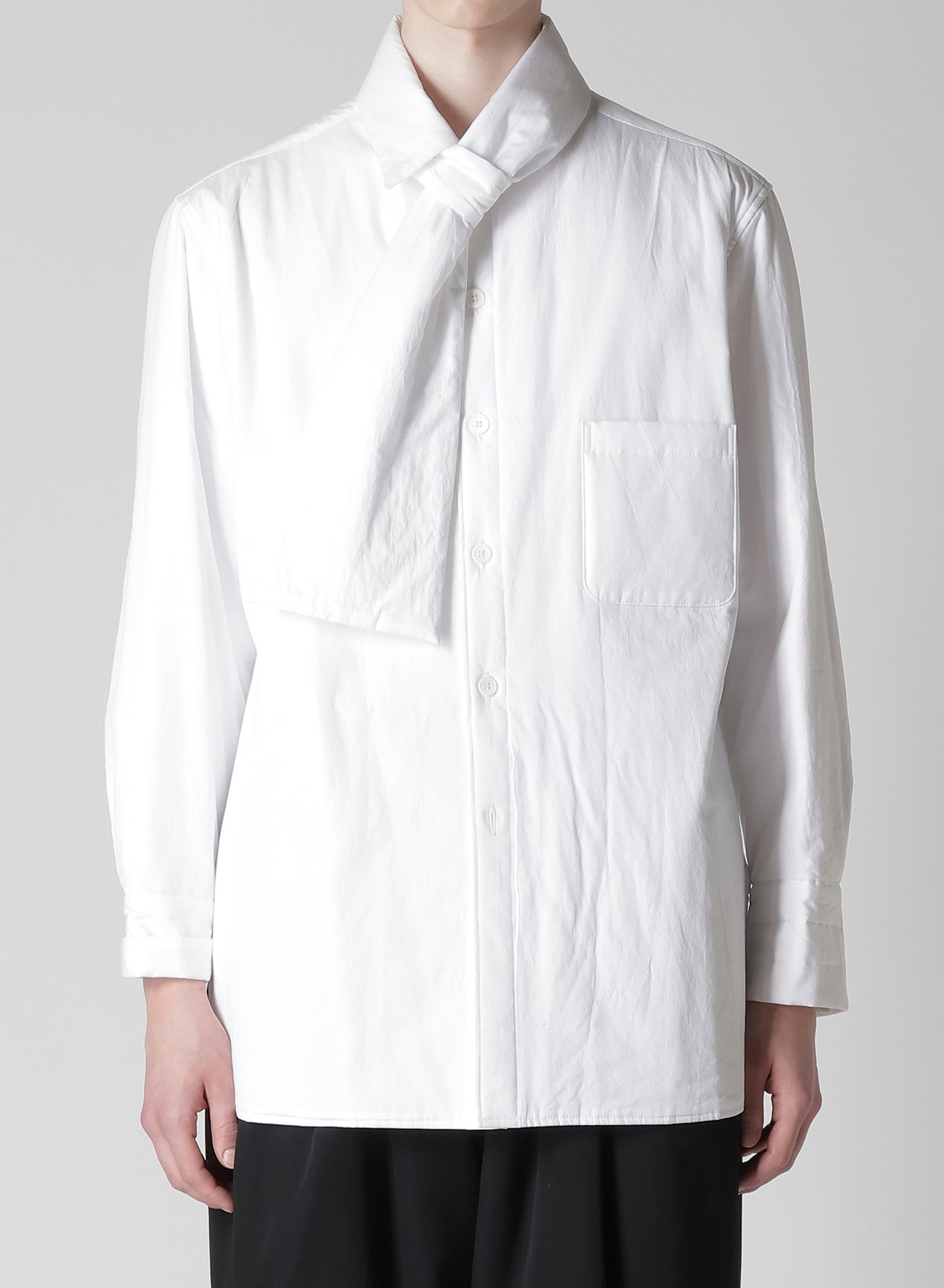 100/2 BROAD STOLE DETAIL PADDED BLOUSE