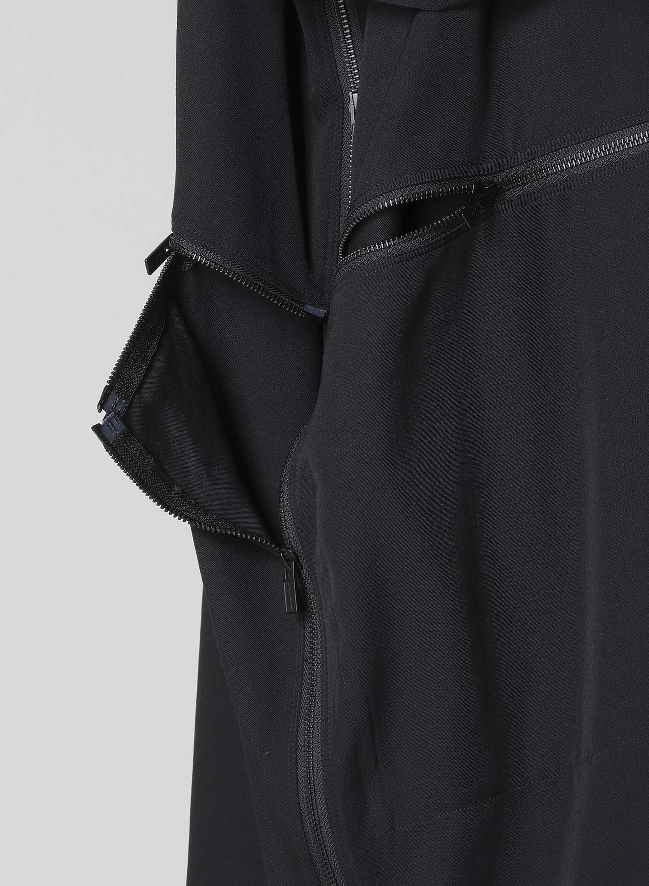 WOOL GABARDINE CROSS SHAPED ZIPPER COAT