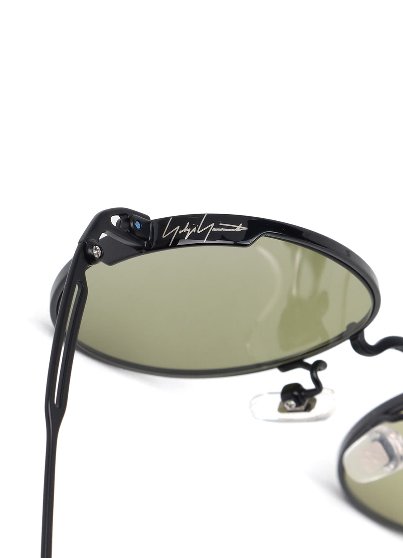 TITANIUM OPTICAL COLORLENS Q
