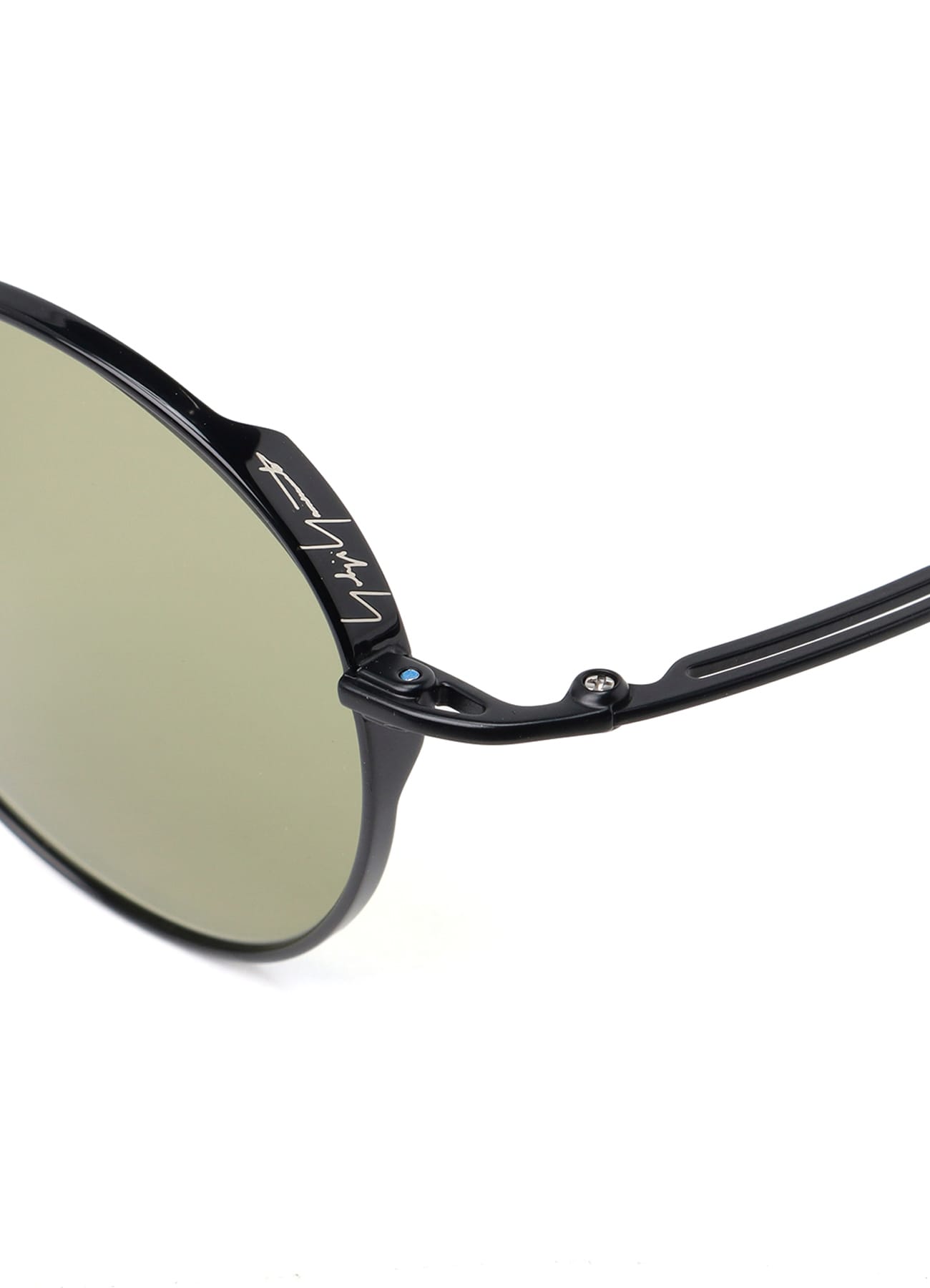 TITANIUM OPTICAL COLORLENS Q