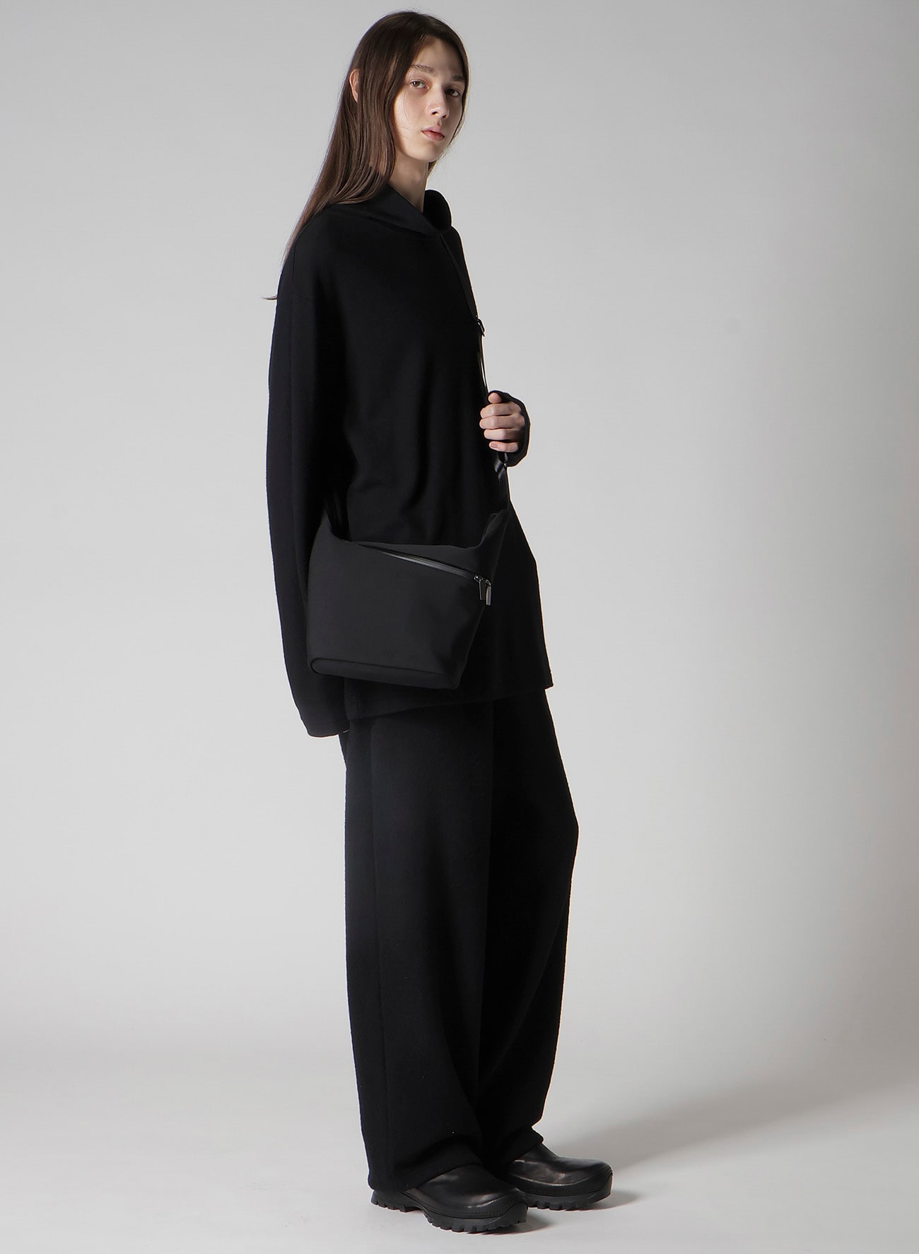 WOOL GABARDINE/NY OBLIQUE ZIPPER SACOCHE