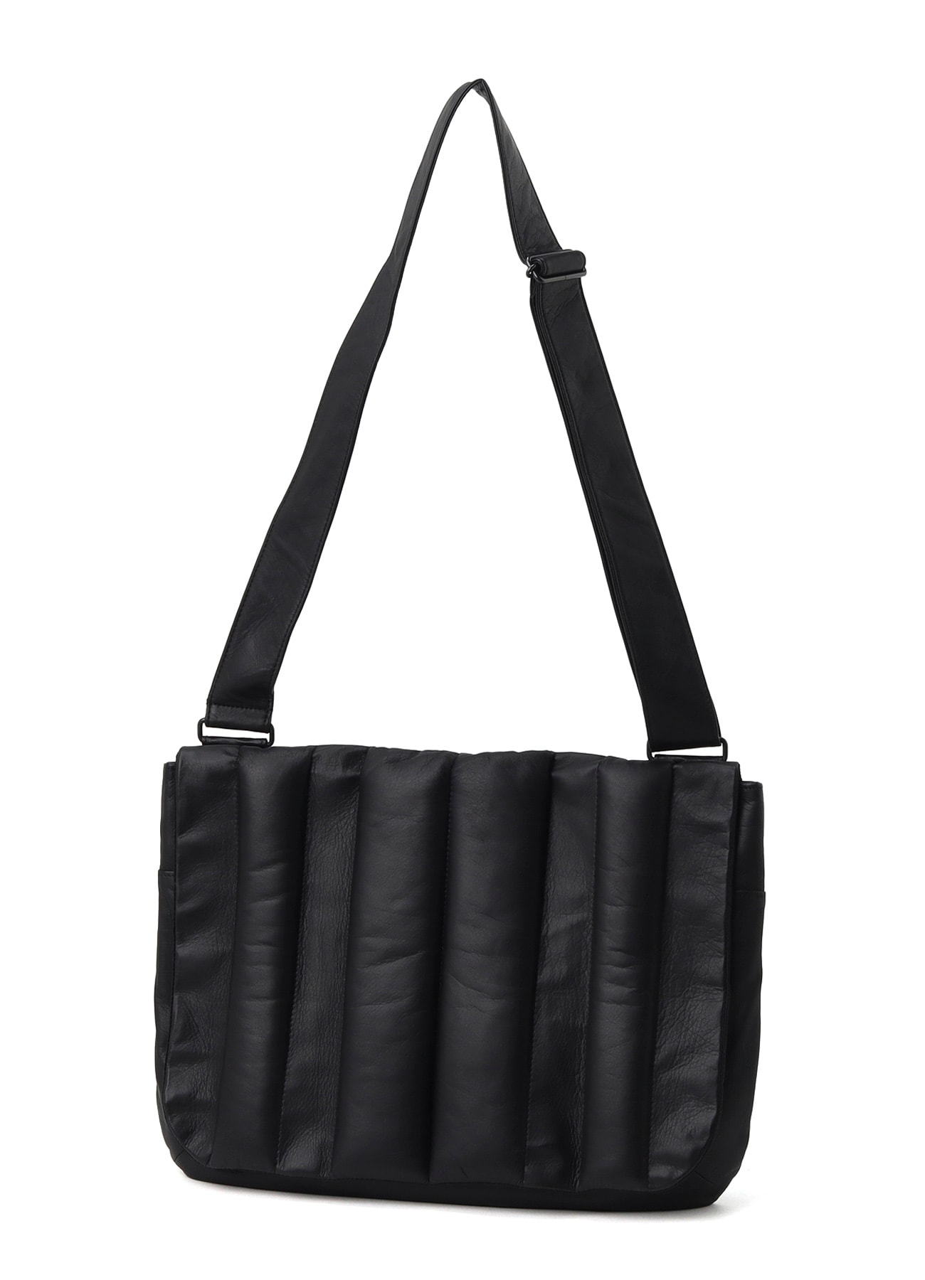 GARMENT LEATHER PADDED SHOULDER BAG
