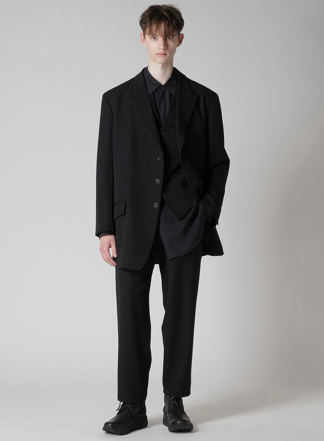 ARMY GABARDINE 3 BUTTONS PEAKED JACKET