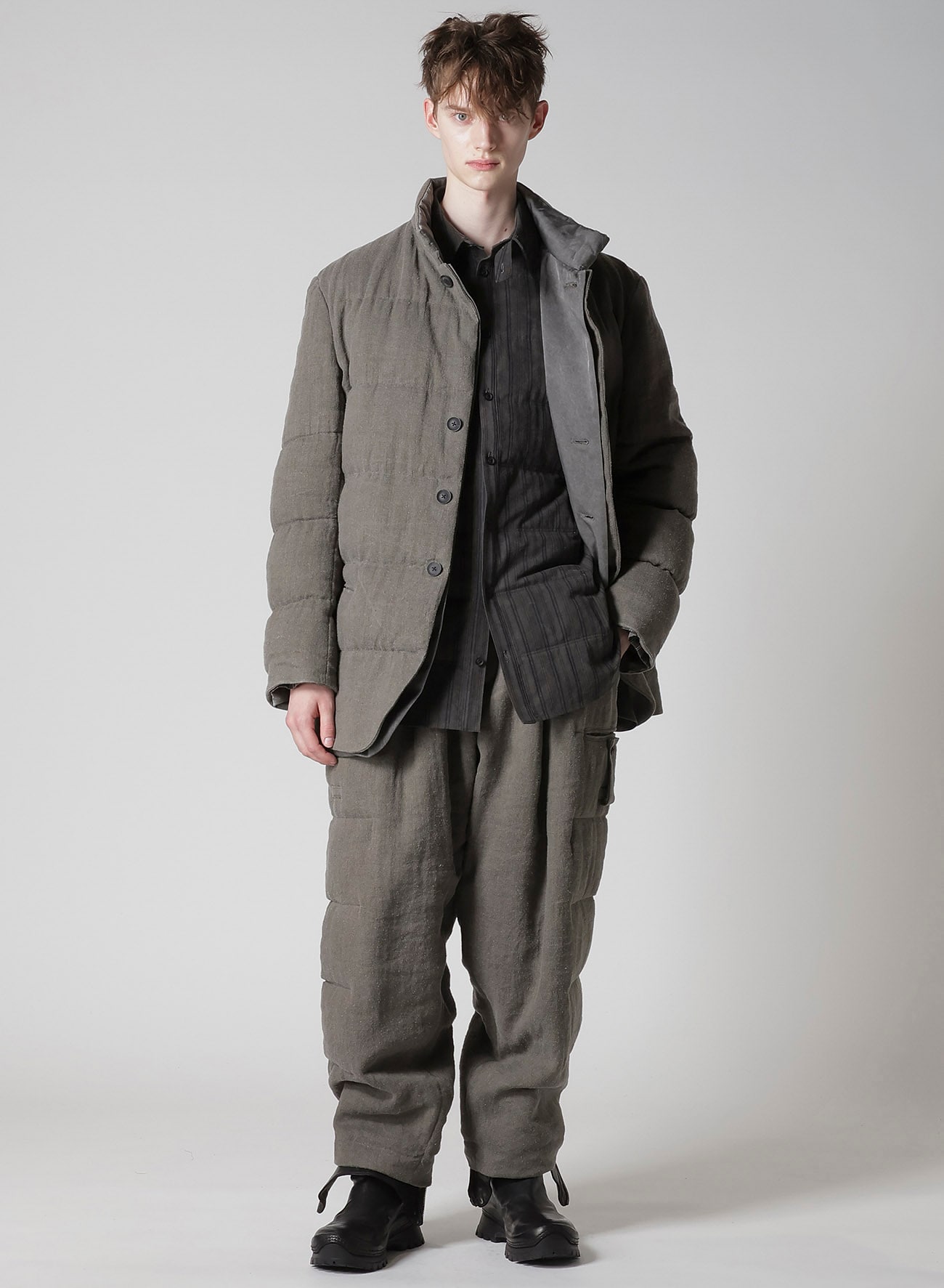 SILK LINEN INKED HORIZONTAL PADDED STAND JACKET