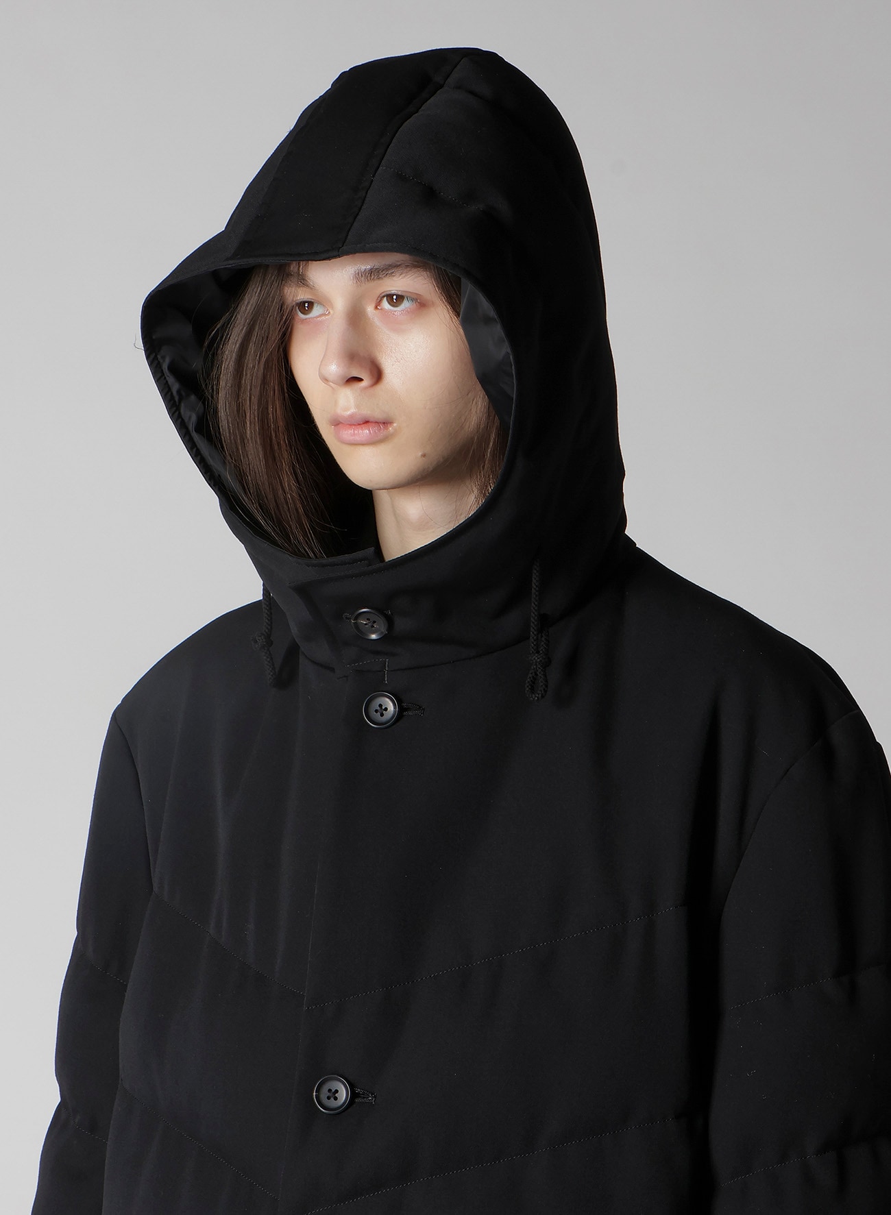 WOOL GABARDINE DIAGONAL PADDED HOODED JACKET