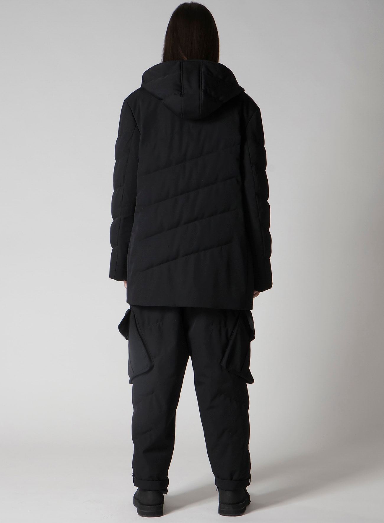 WOOL GABARDINE DIAGONAL PADDED HOODED JACKET