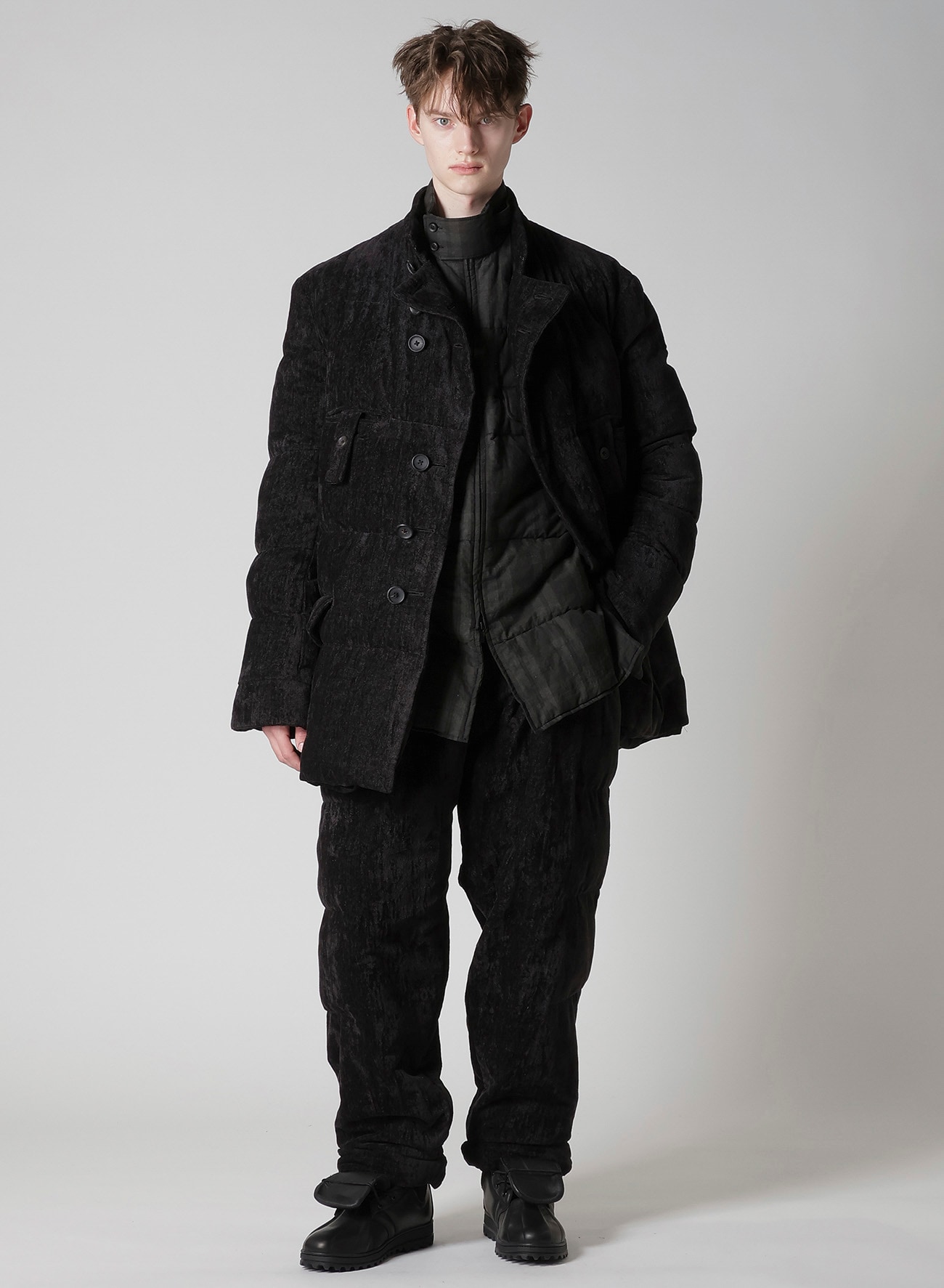 LINEN VELVET HORIZONTAL PADDED LONG JACKET