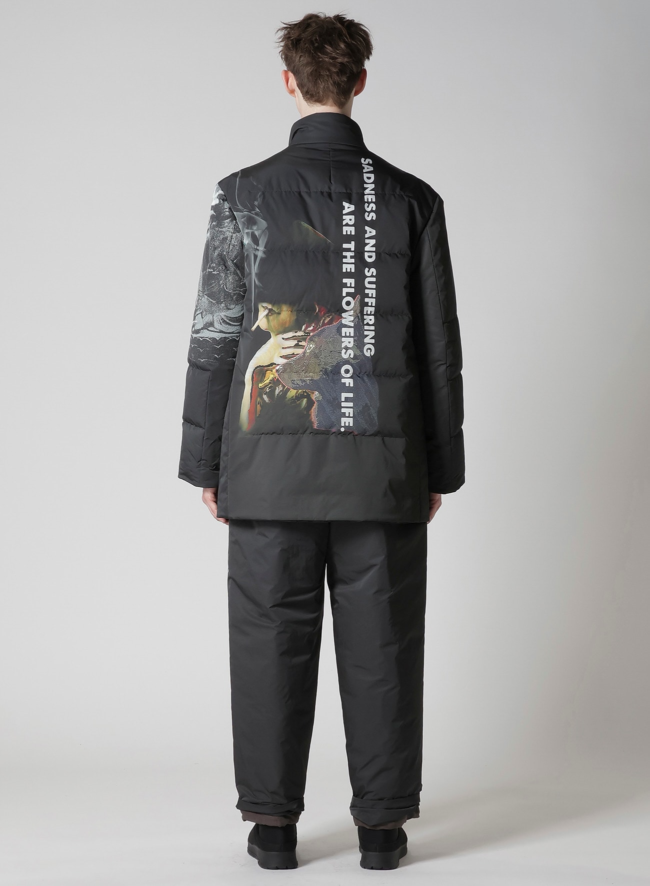 BACK PRINTED HORIZONTAL PADDED STAND JACKET