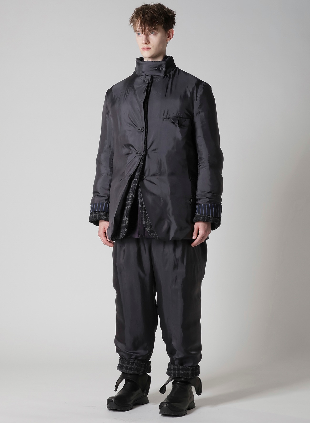 HORIZONTAL PADDED PLAID STAND JACKET