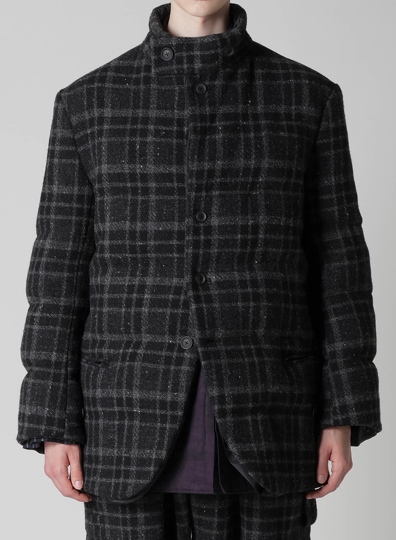 HORIZONTAL PADDED PLAID STAND JACKET