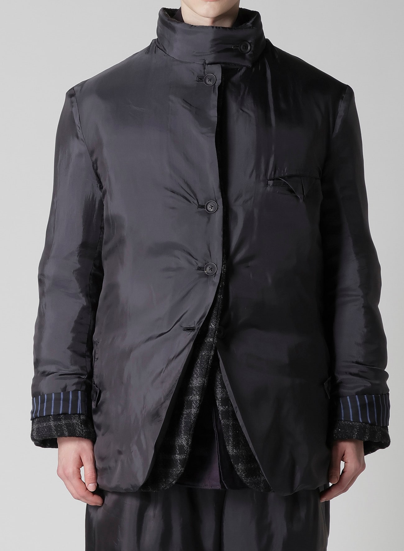 HORIZONTAL PADDED PLAID STAND JACKET