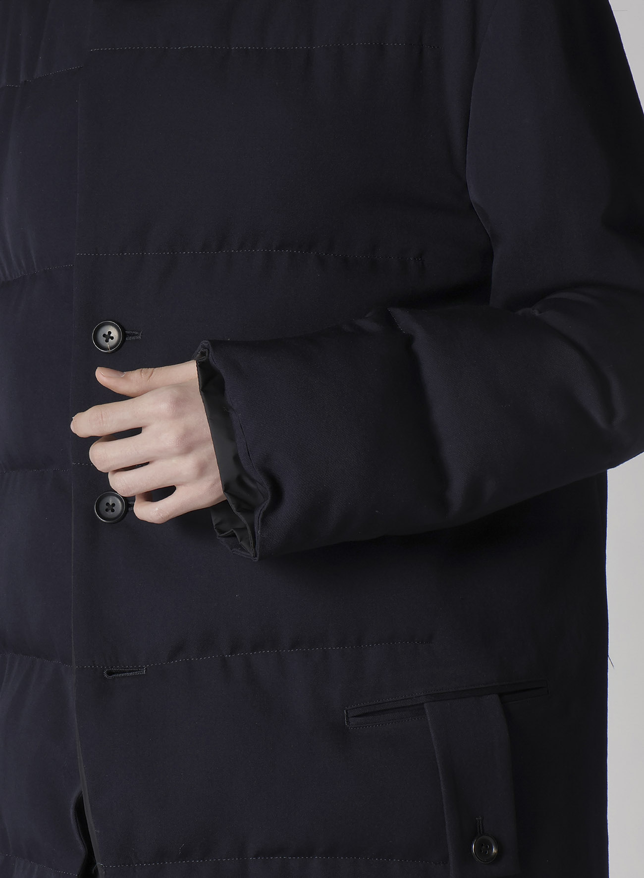 NAVY WOOL GABARDINE HORIZONTAL PADDED STAND JACKET