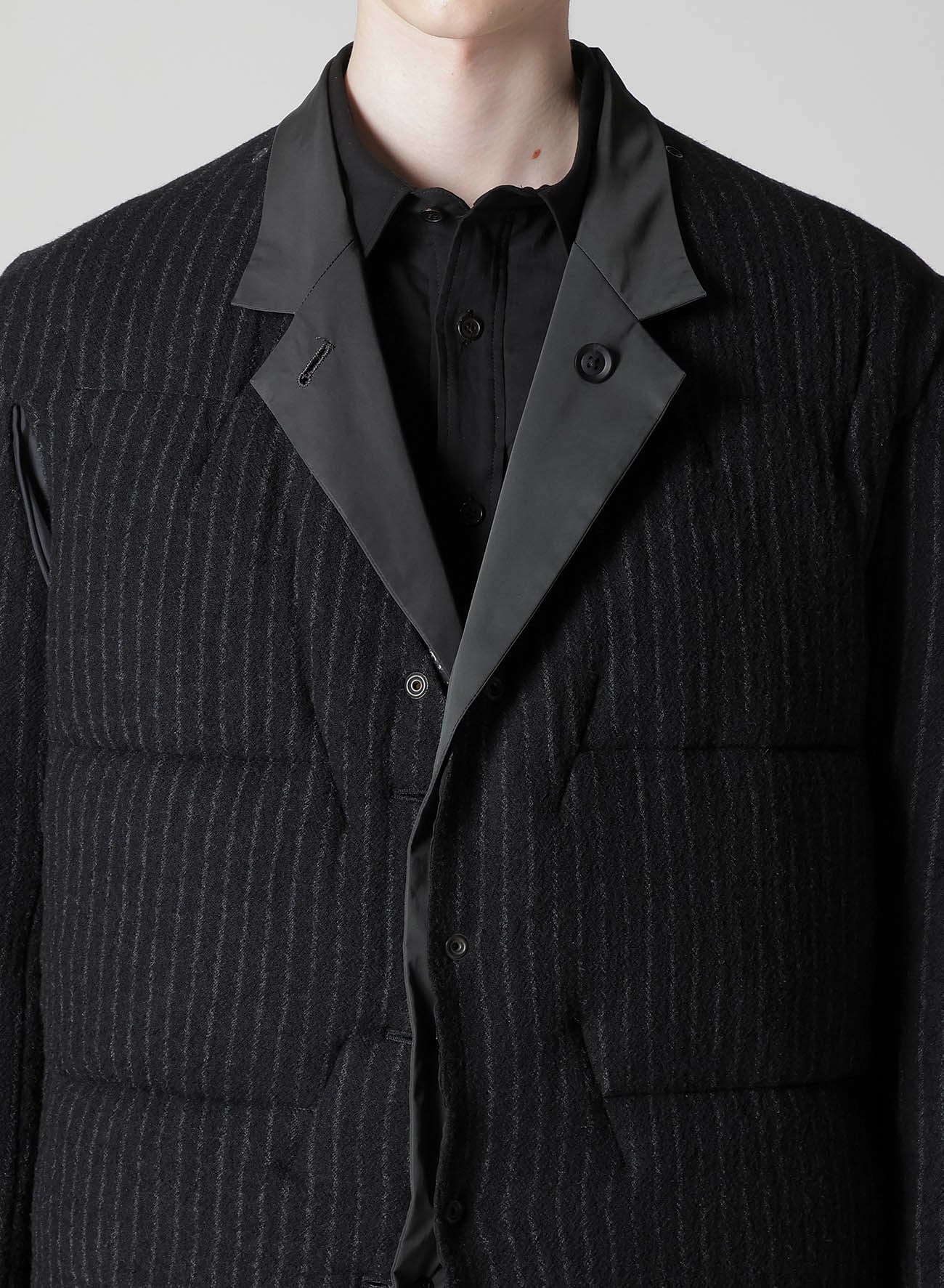 NUDE AND BUTTON PRINTED REVERSIBLE JACKET