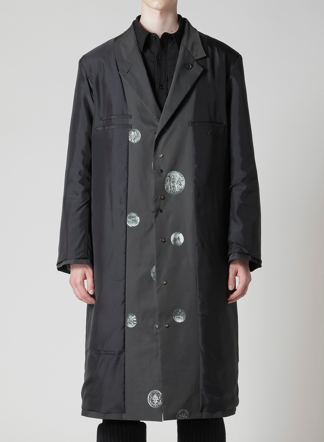 NUDE AND BUTTON PRINTED REVERSIBLE JACKET