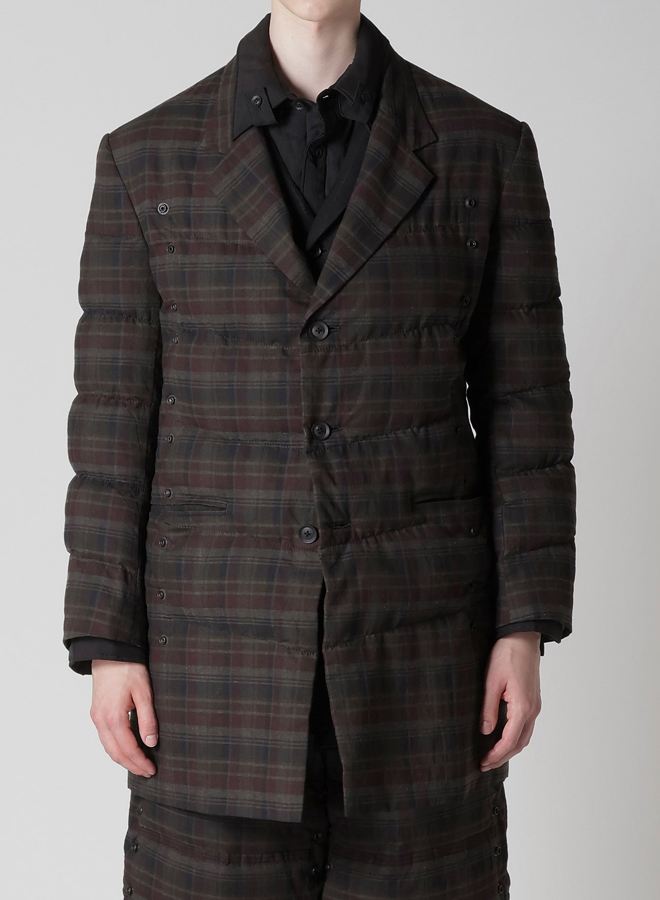 MADRAS INK 3 BUTTONS DIAGONAL PADDED JACKET