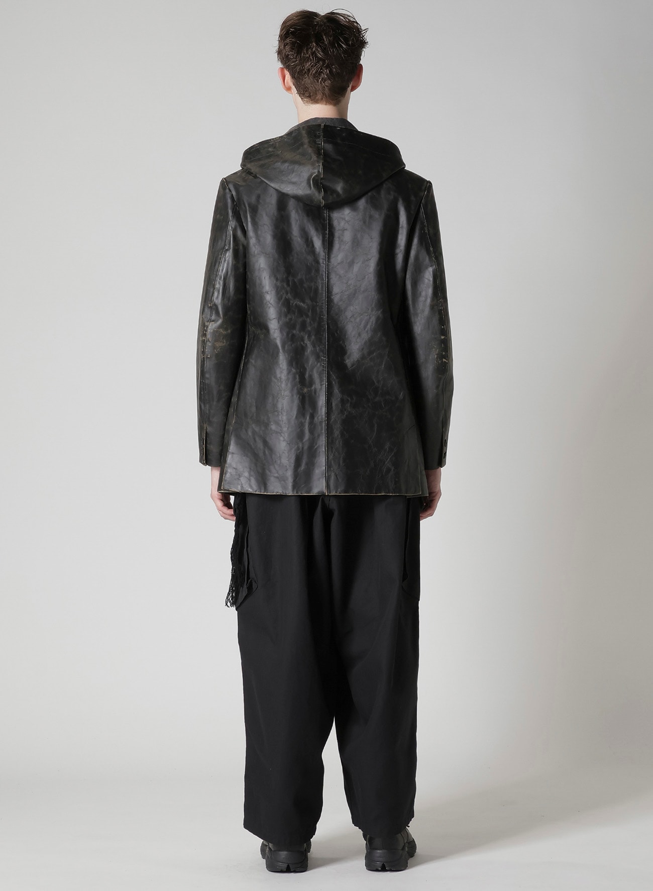 JAPAN HORSE LEATHER CLAP HOODED JACKET