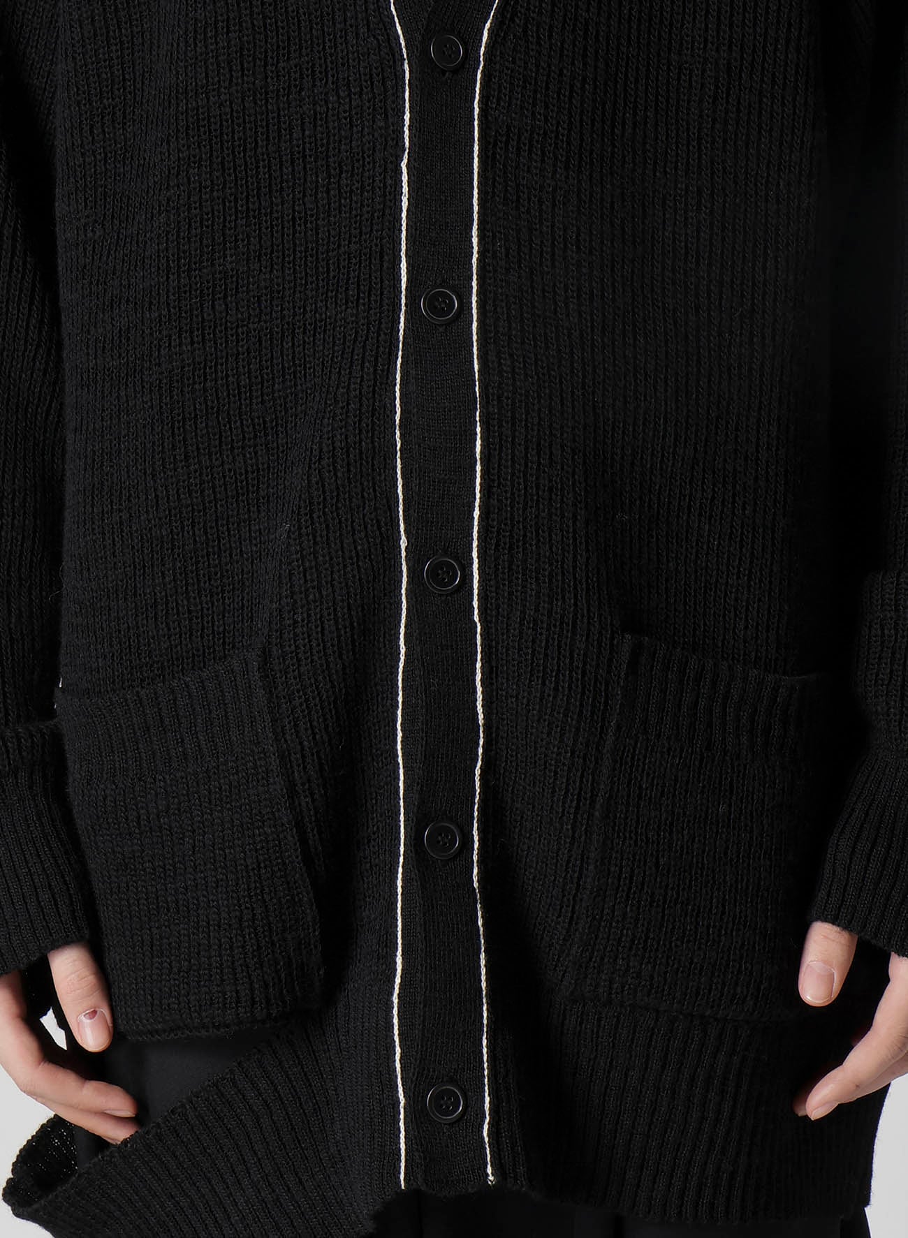 HALF CARDIGAN SLIT DETAIL V NECK CARDIGAN(FREE SIZE Black