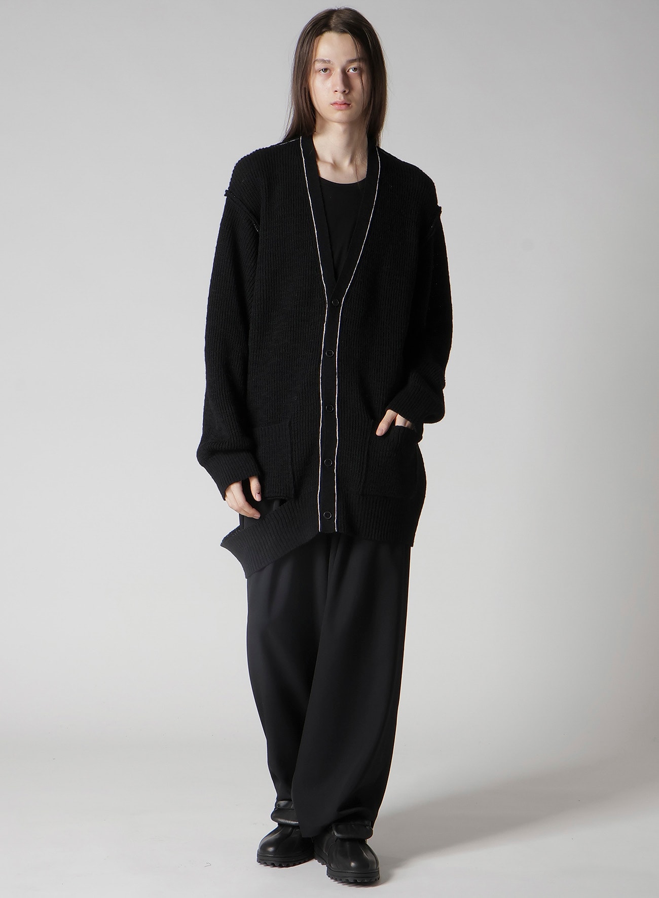 HALF CARDIGAN SLIT DETAIL V NECK CARDIGAN(FREE SIZE Black