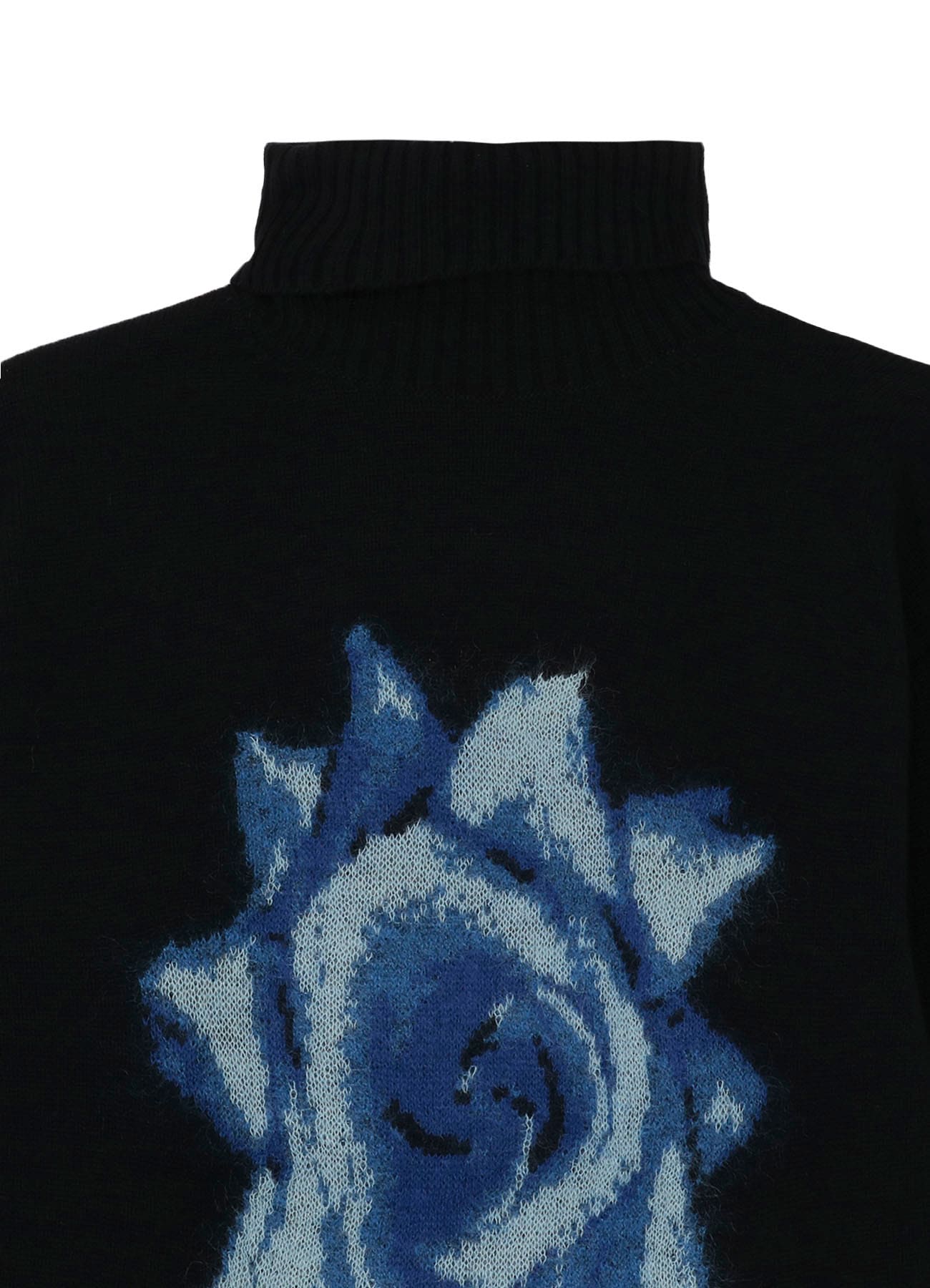 FLOWER DESIGNED TURTLE NECK KNIT