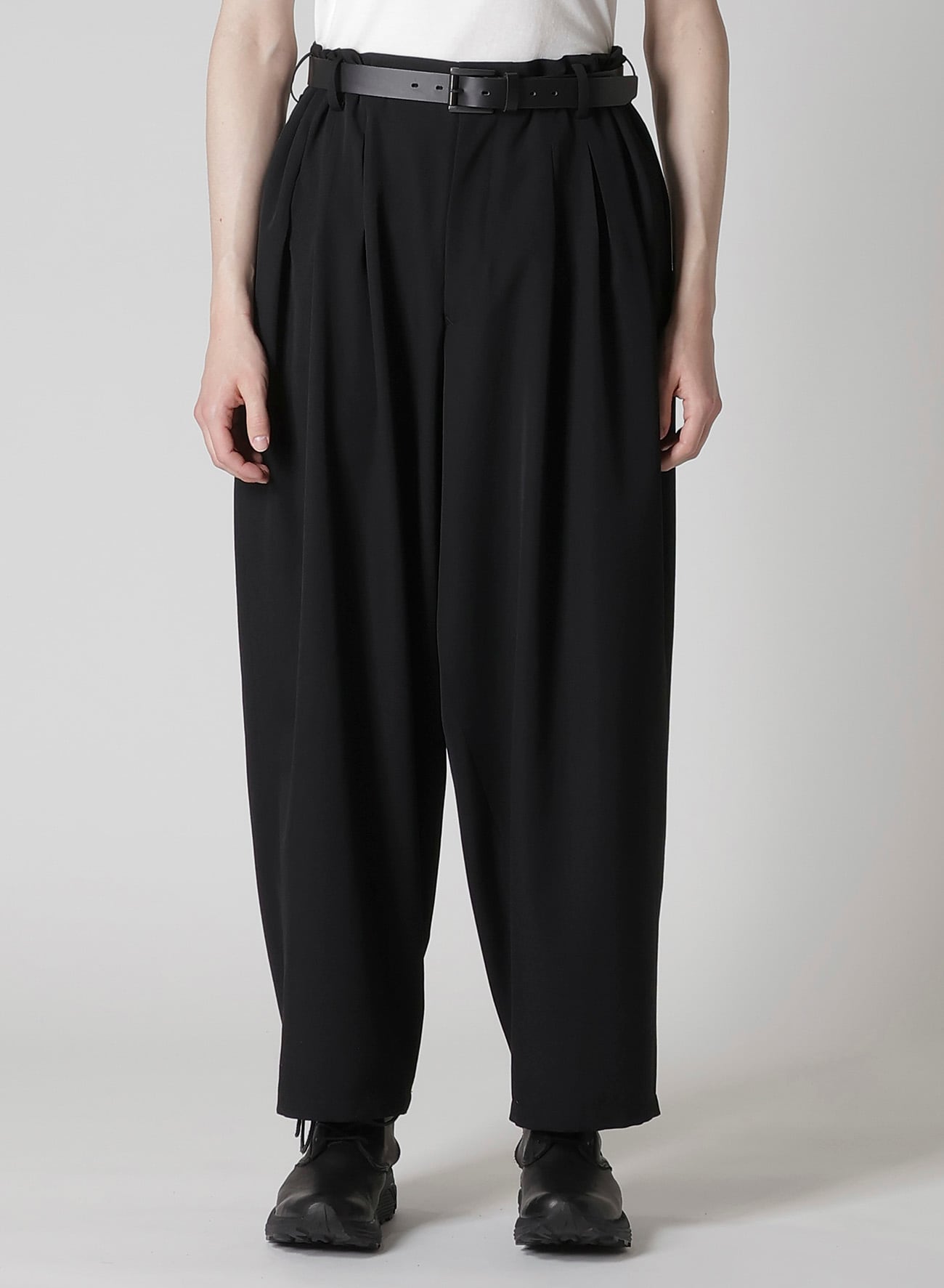 WOOL GABARDINE 12 TUCKS PANTS