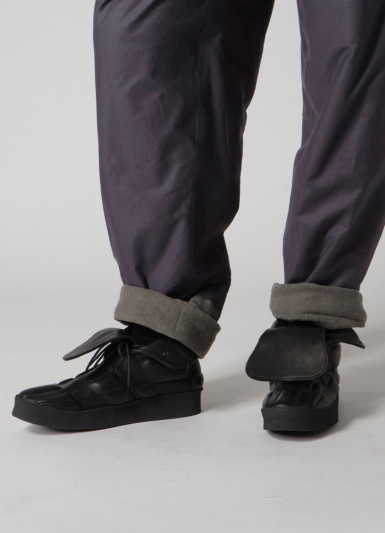 SILK LINEN KNEE TAB PADDED PANTS