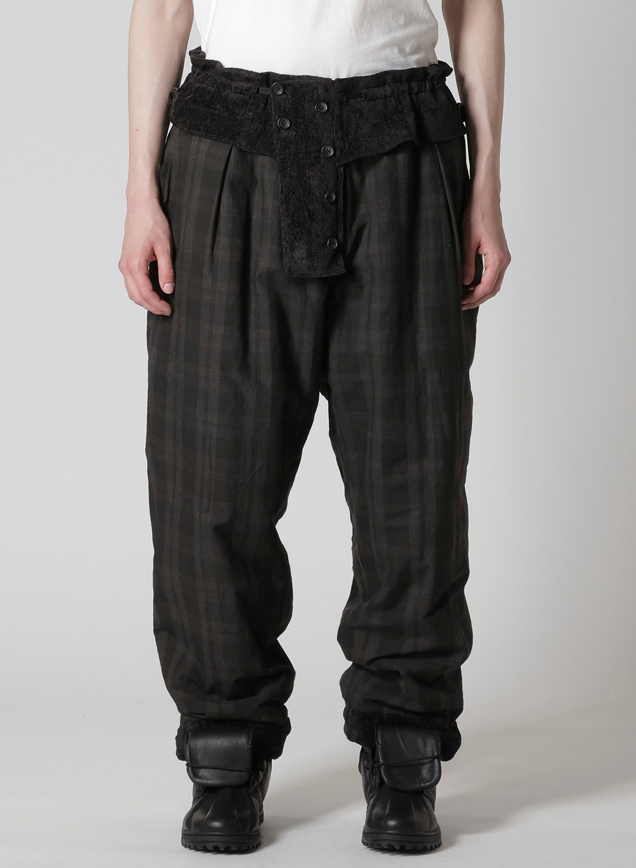 LINEN VELVET HORIZONTAL PADDED PANTS