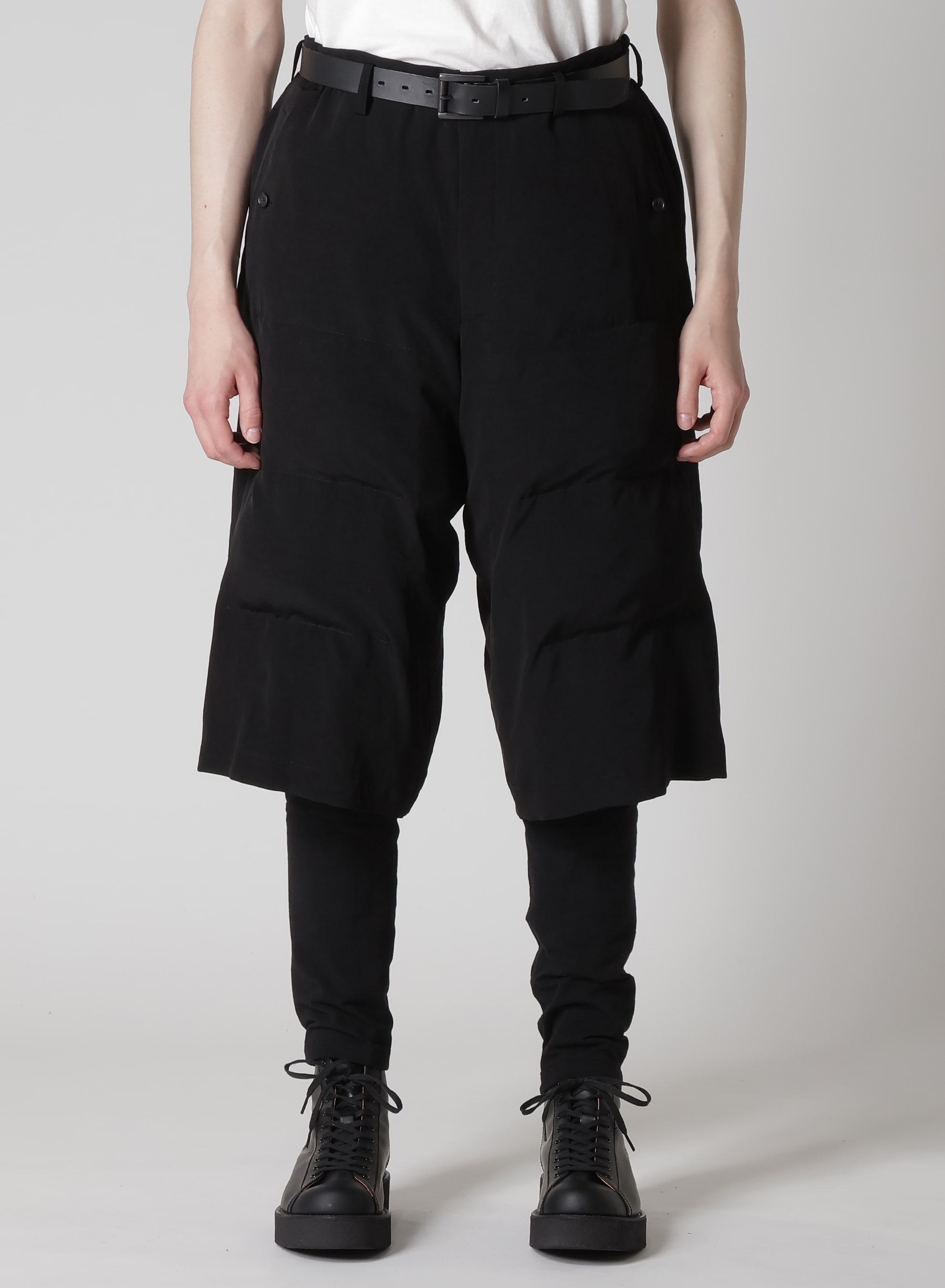 Ta TUXEDO PADDED SHORT PANTS