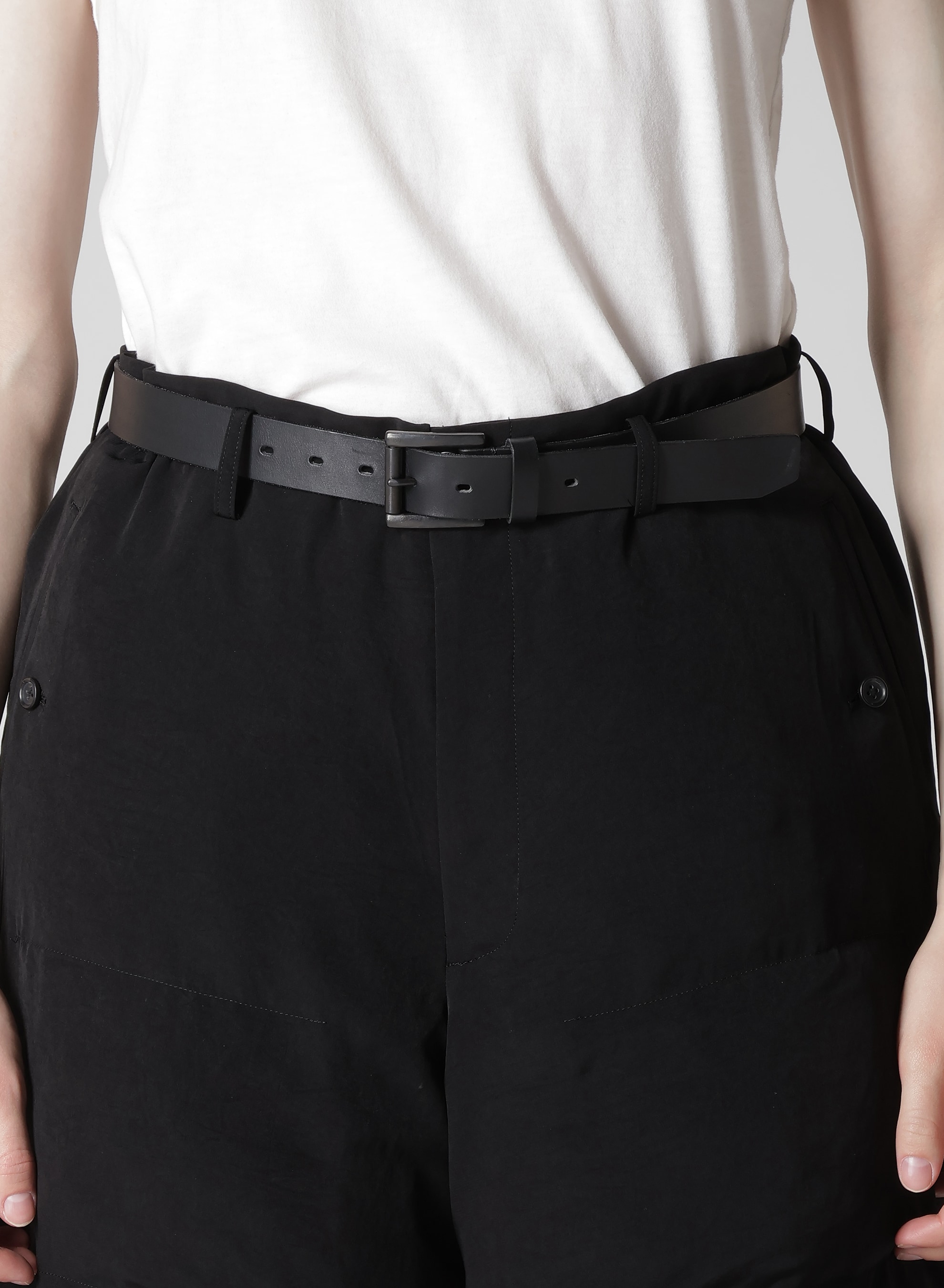 Ta TUXEDO PADDED SHORT PANTS