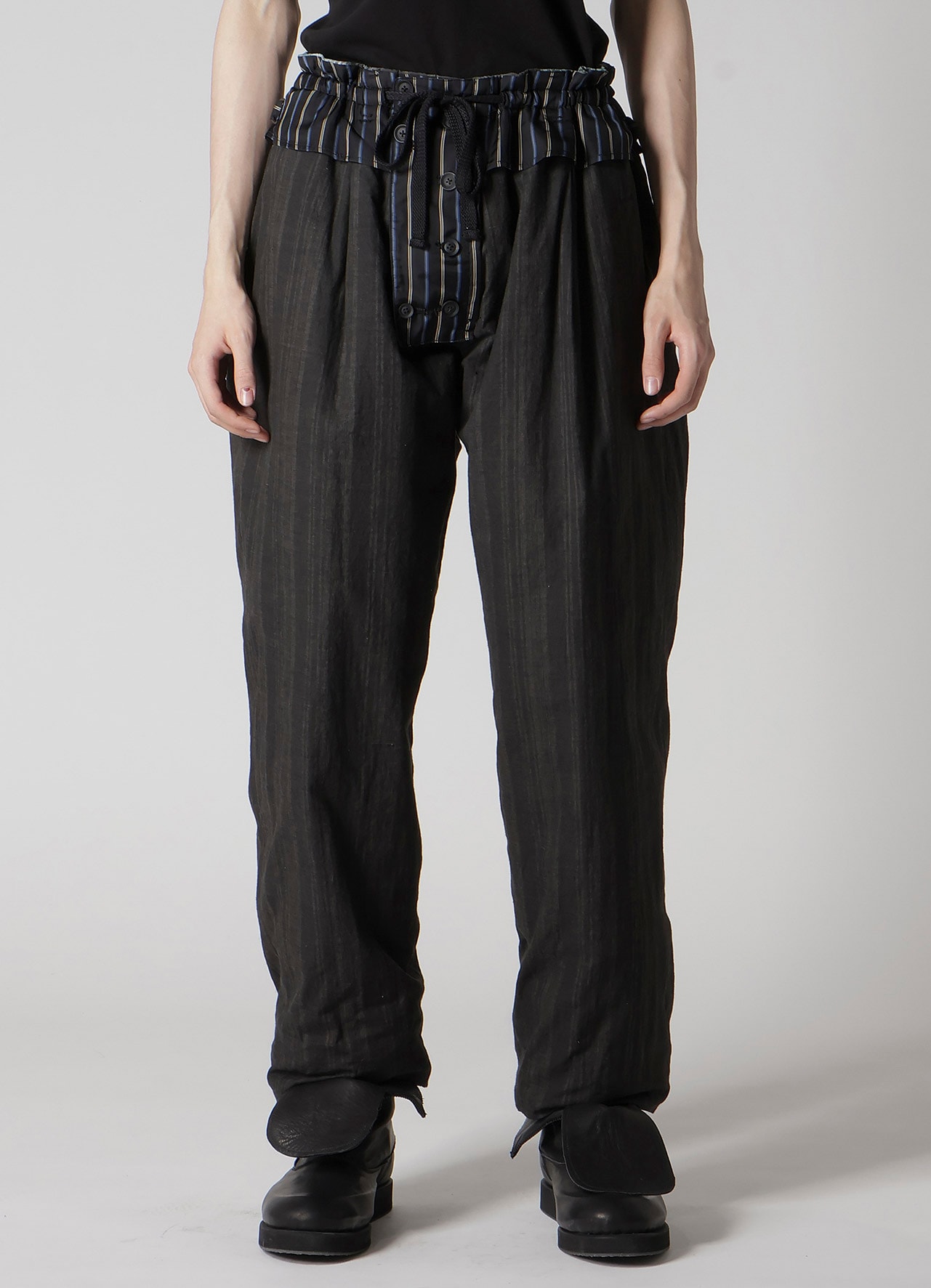 DIAGONAL FPADDED PRINTED PANTS