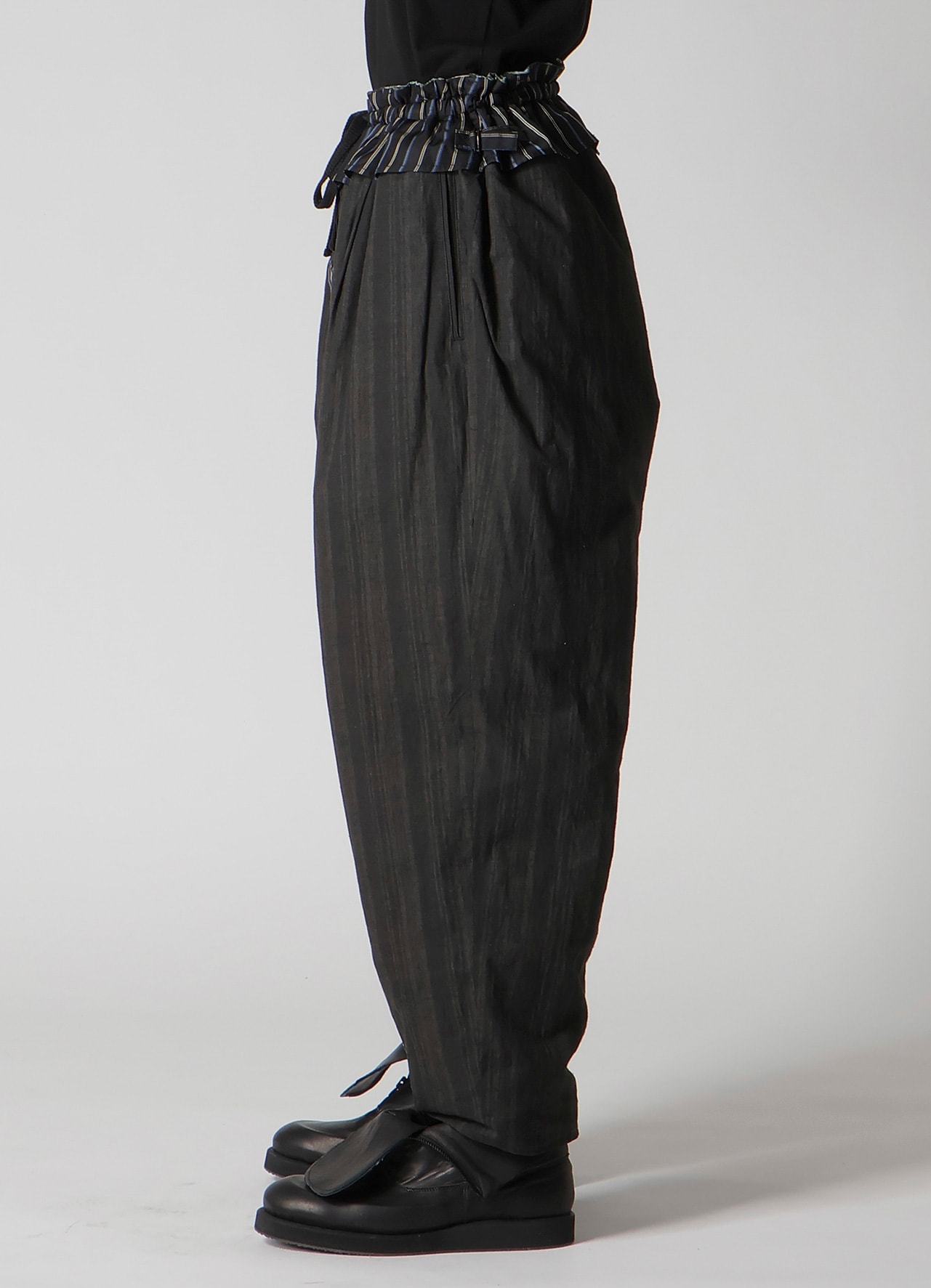 DIAGONAL FPADDED PRINTED PANTS