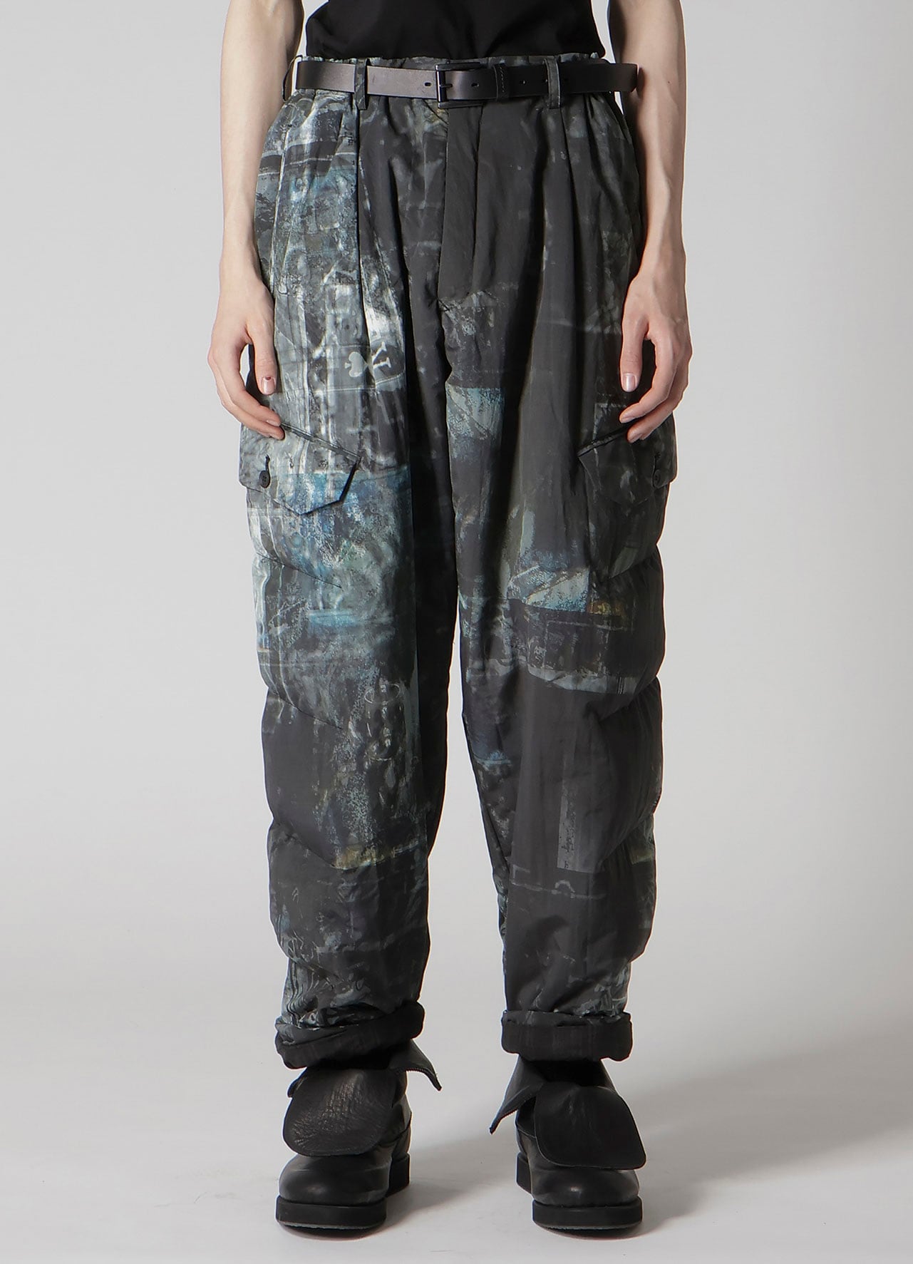 DIAGONAL FPADDED PRINTED PANTS