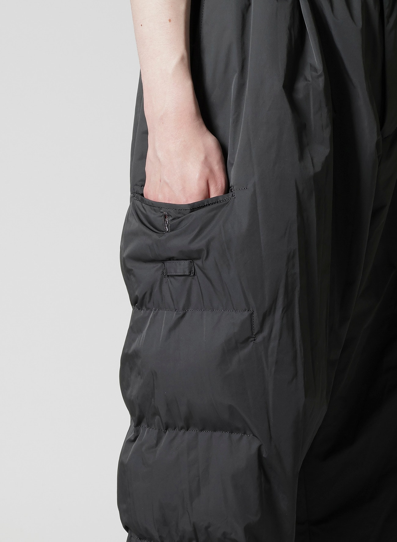 KNEE TAB PADDED PRINTED PANTS
