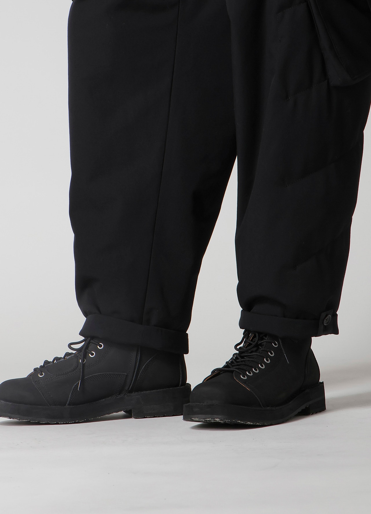 WOOL GABARDINE POCKET DETAIL PADDED PANTS