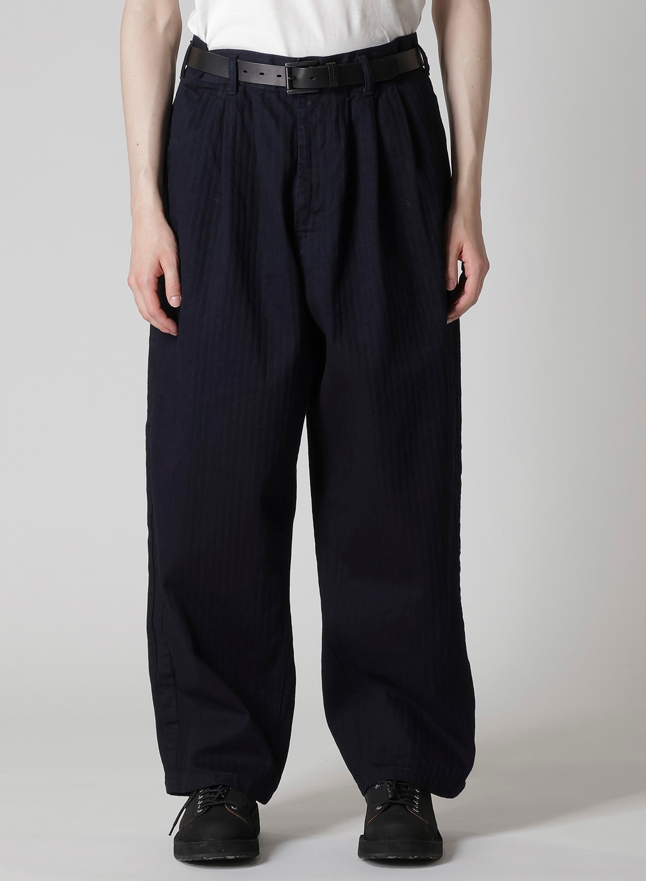 BLACK SCANDAL HERRINGBONE DENIM SIDE TAPE DETAIL PANTS